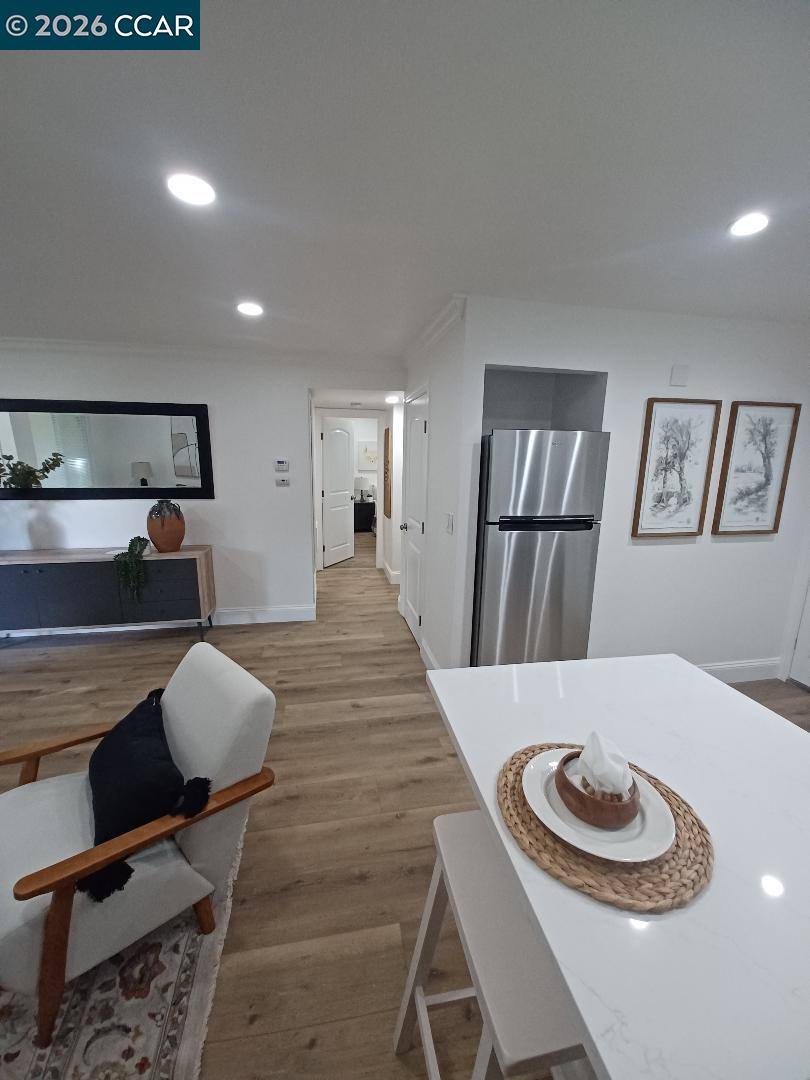 Photo #8: 41131423 Listing: Photo #8