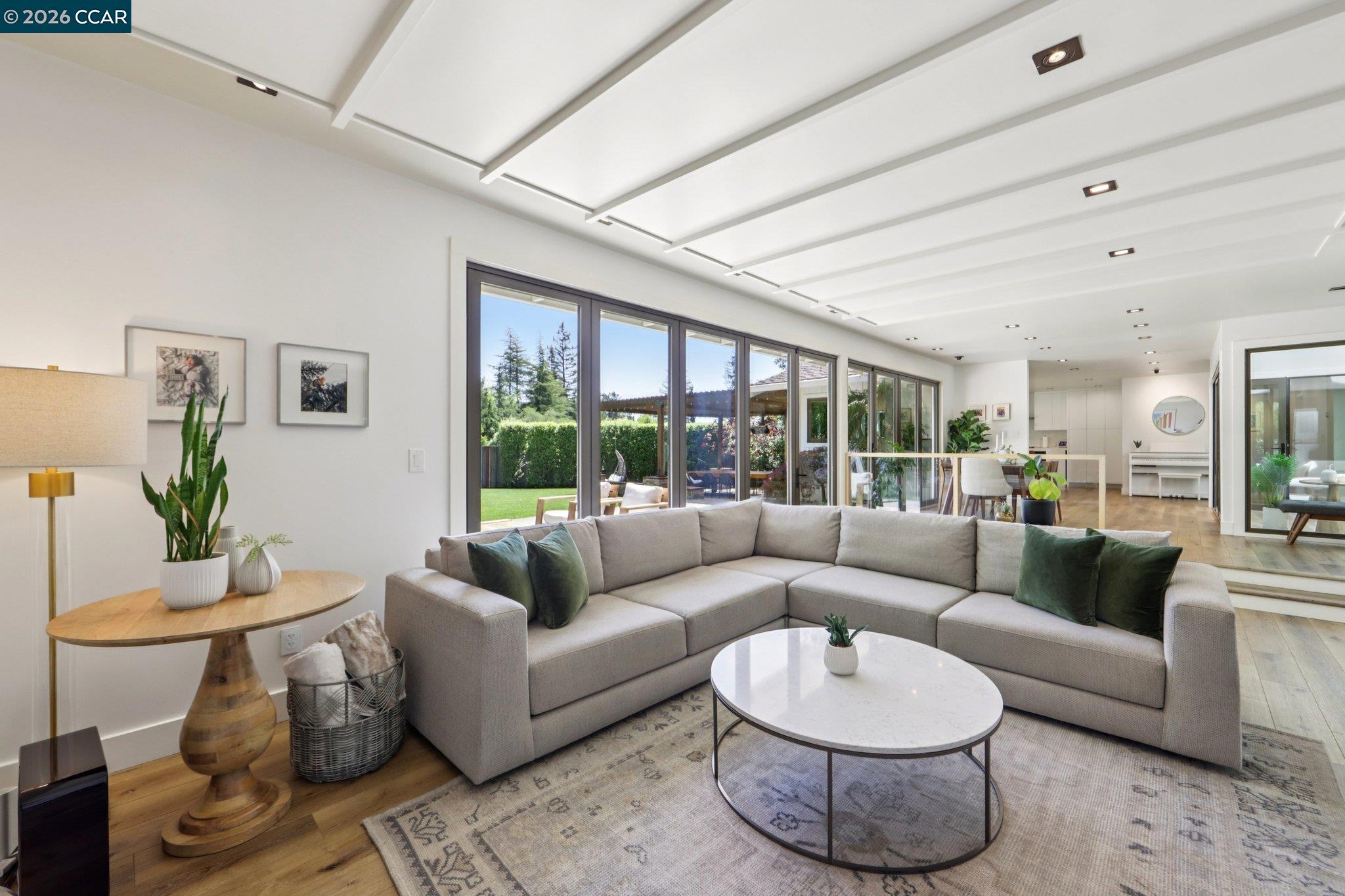 Detail Gallery Image 11 of 86 For 29 Winslow Pl, Moraga,  CA 94556 - 4 Beds | 2/1 Baths