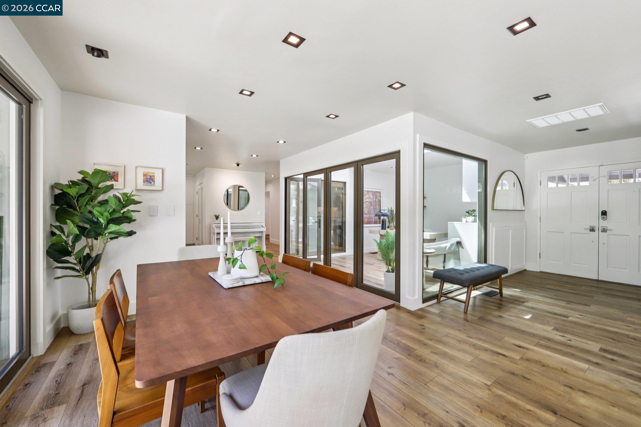 Detail Gallery Image 19 of 86 For 29 Winslow Pl, Moraga,  CA 94556 - 4 Beds | 2/1 Baths