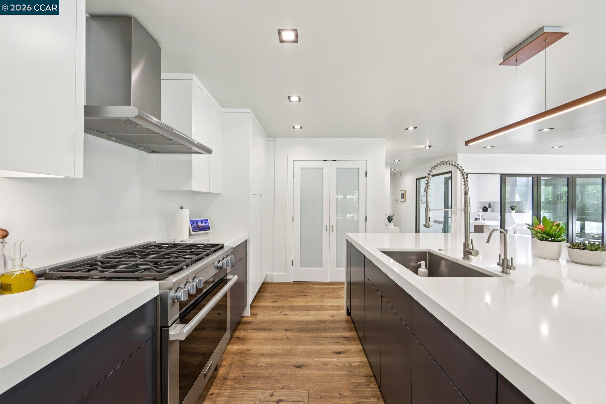 Detail Gallery Image 26 of 86 For 29 Winslow Pl, Moraga,  CA 94556 - 4 Beds | 2/1 Baths