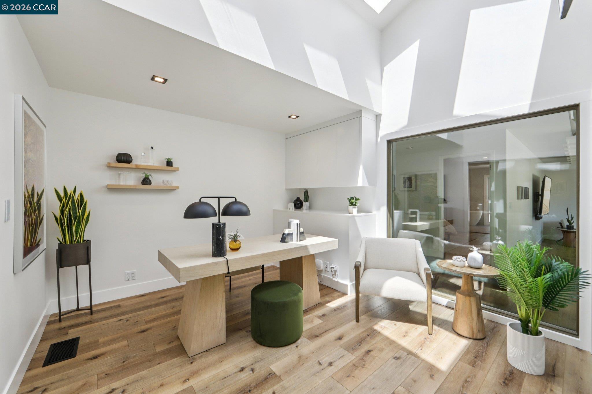 Detail Gallery Image 30 of 86 For 29 Winslow Pl, Moraga,  CA 94556 - 4 Beds | 2/1 Baths