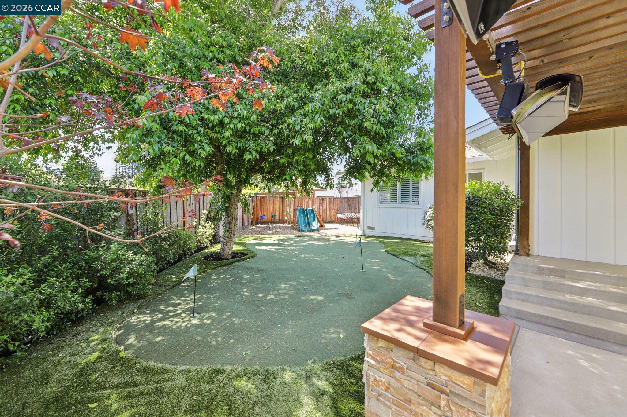 Detail Gallery Image 70 of 86 For 29 Winslow Pl, Moraga,  CA 94556 - 4 Beds | 2/1 Baths