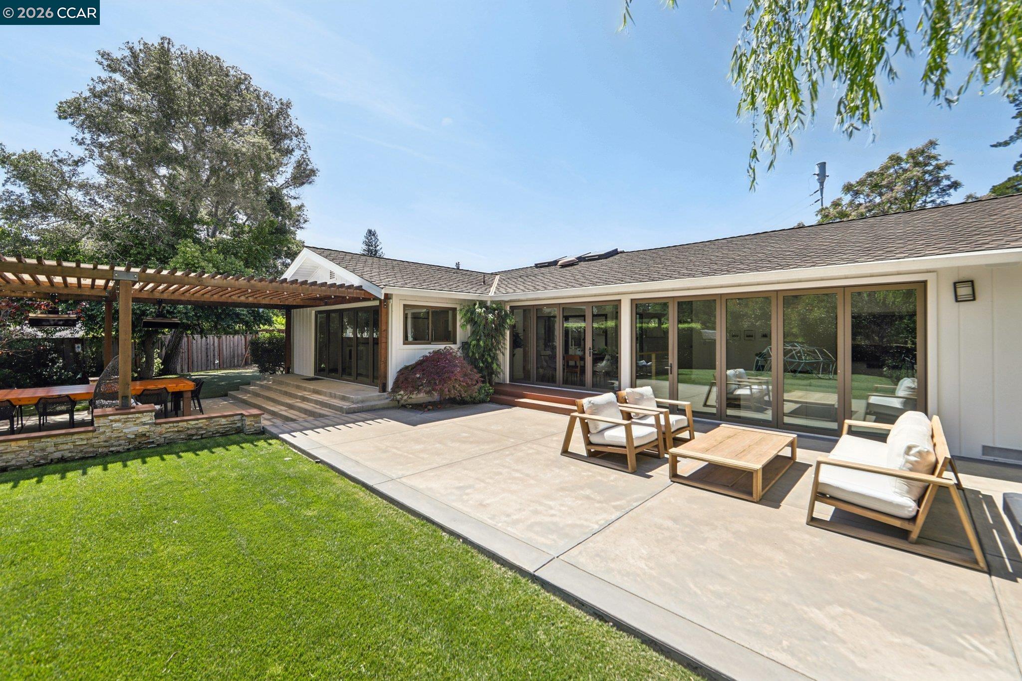 Detail Gallery Image 73 of 86 For 29 Winslow Pl, Moraga,  CA 94556 - 4 Beds | 2/1 Baths