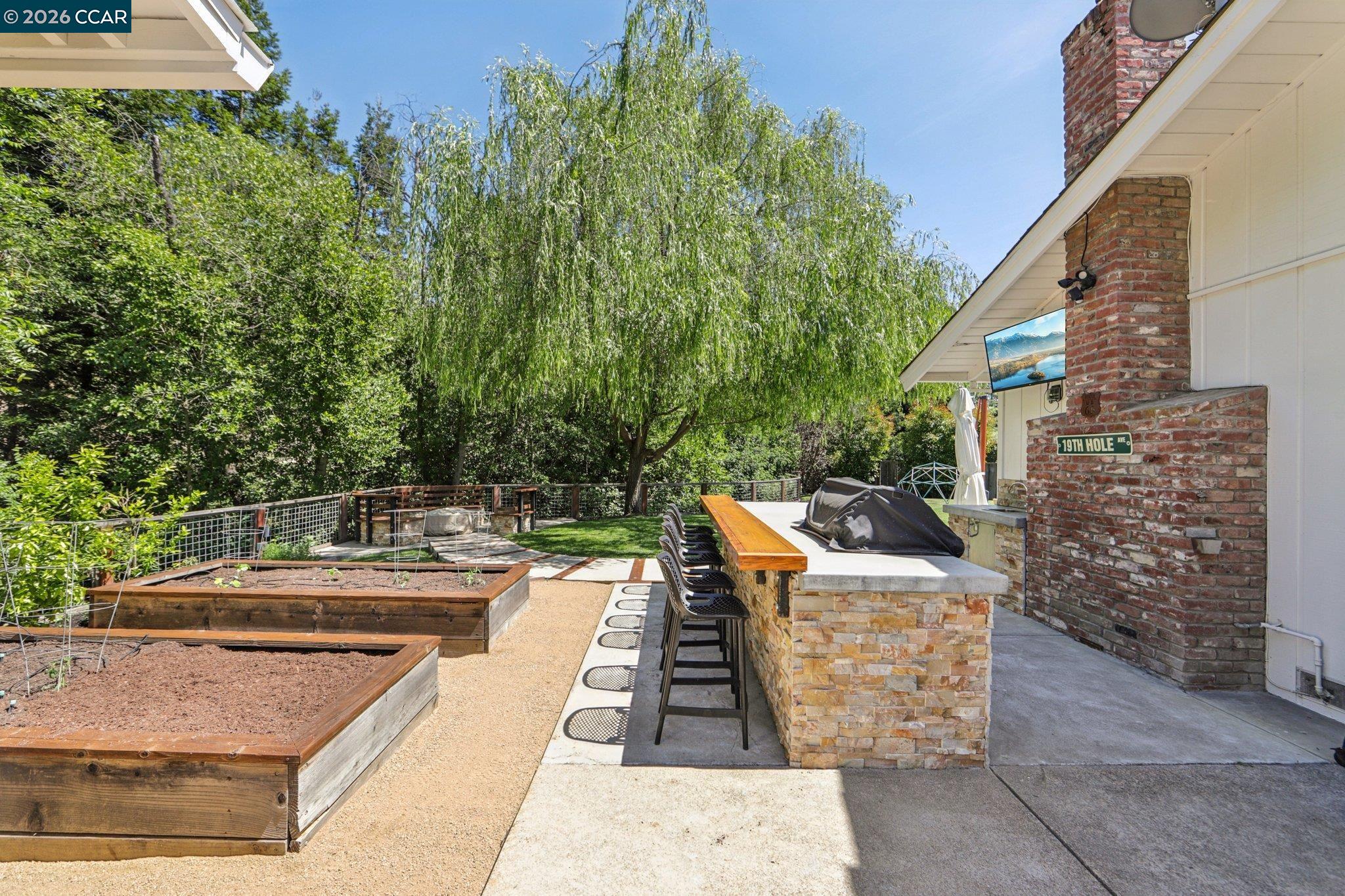 Detail Gallery Image 76 of 86 For 29 Winslow Pl, Moraga,  CA 94556 - 4 Beds | 2/1 Baths