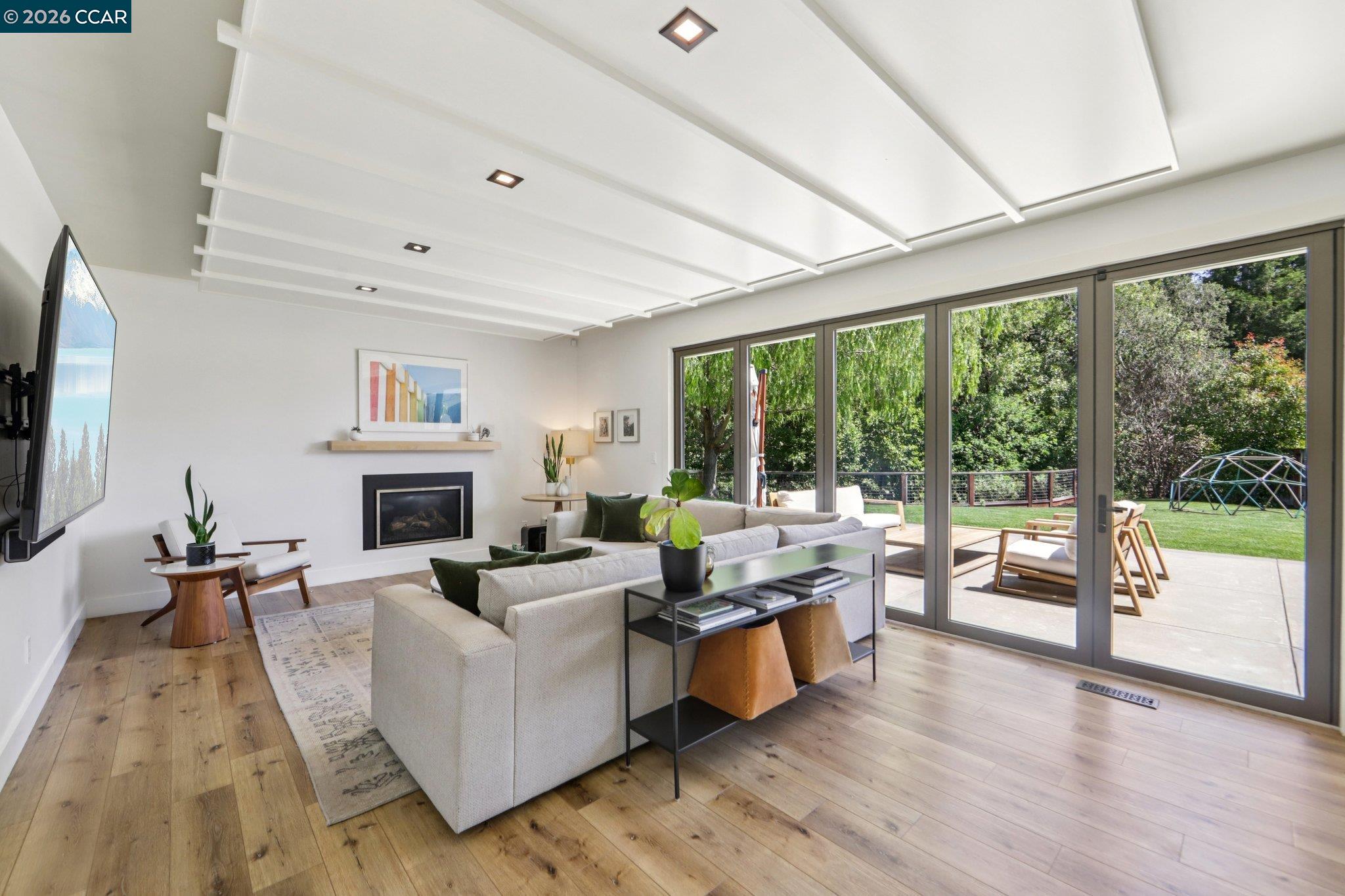 Detail Gallery Image 9 of 86 For 29 Winslow Pl, Moraga,  CA 94556 - 4 Beds | 2/1 Baths