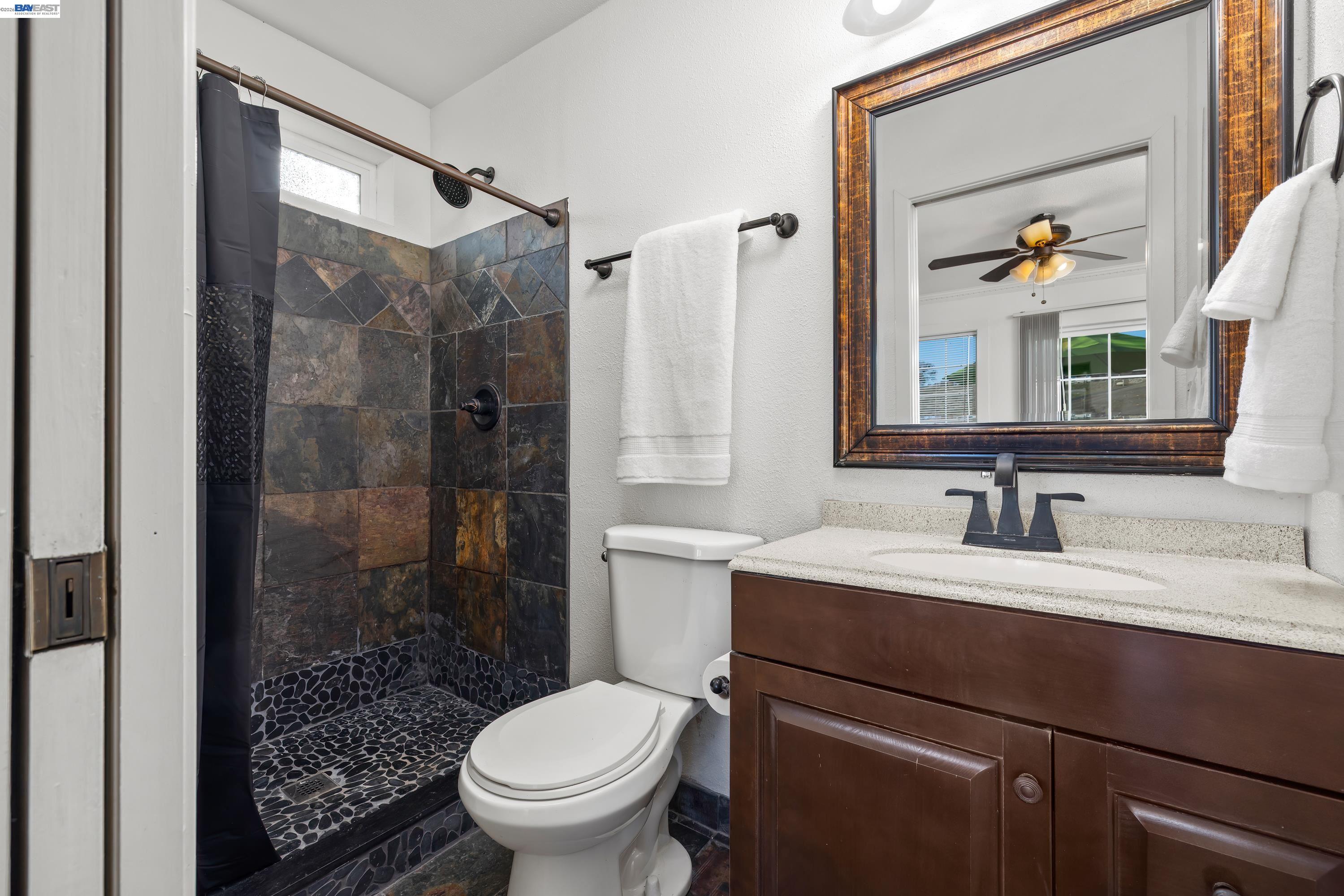 Detail Gallery Image 10 of 30 For 1152 Acorn St, Copperopolis,  CA 95228 - 4 Beds | 2 Baths