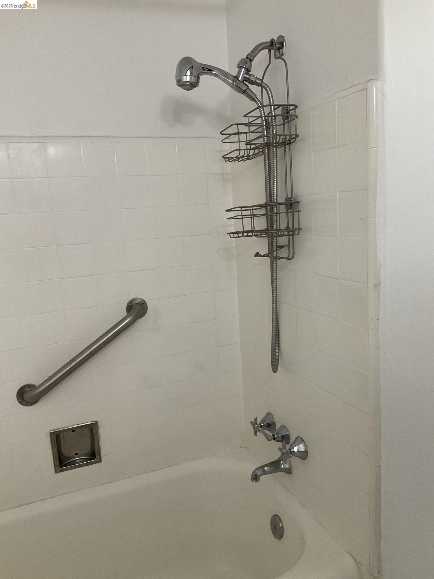 Detail Gallery Image 8 of 8 For 512 E Street #C,  Antioch,  CA 94509 - 1 Beds | 1 Baths