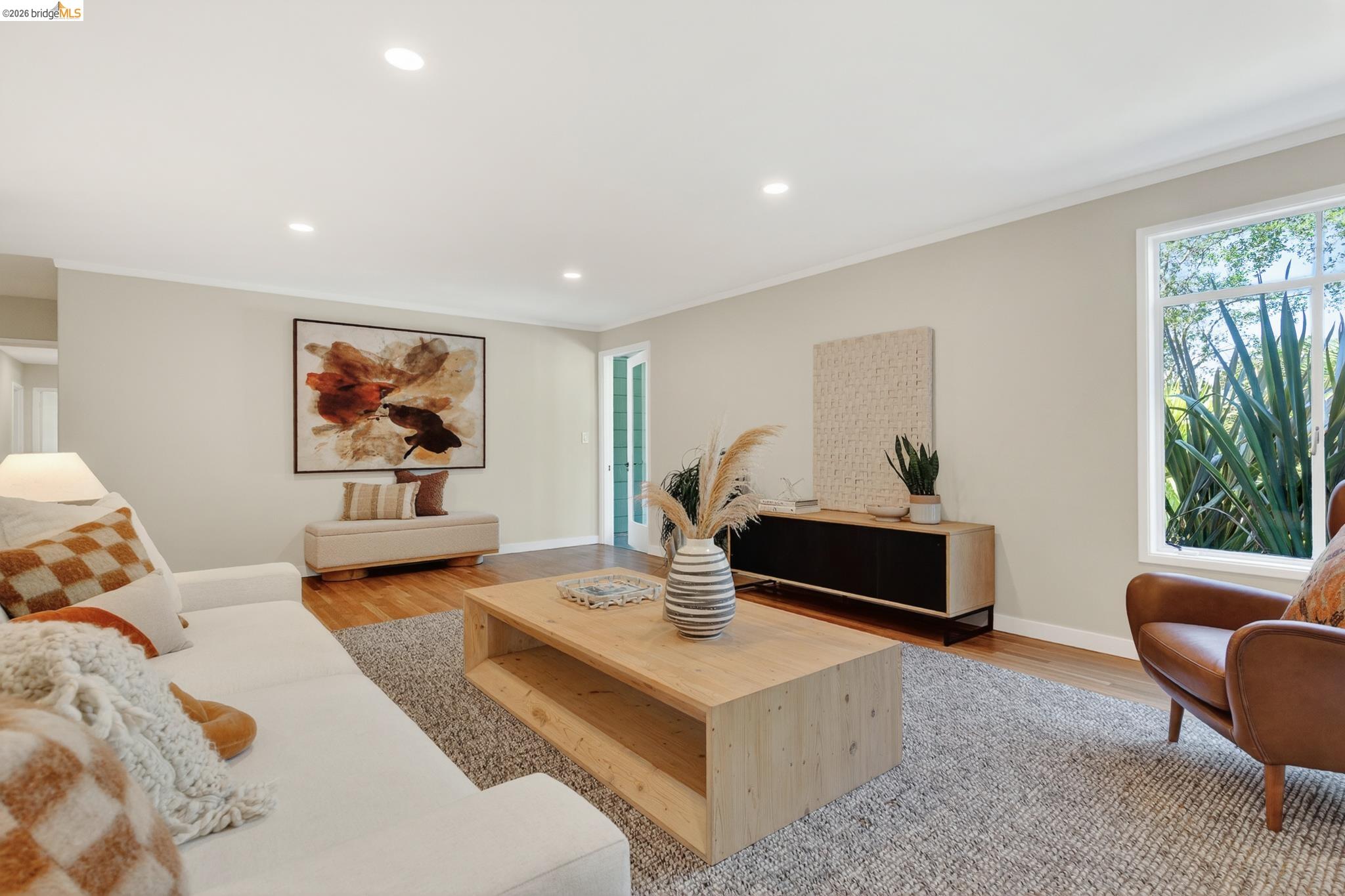 Detail Gallery Image 41 of 58 For 5727 La Salle Ave, Oakland,  CA 94611 - 3 Beds | 2/1 Baths