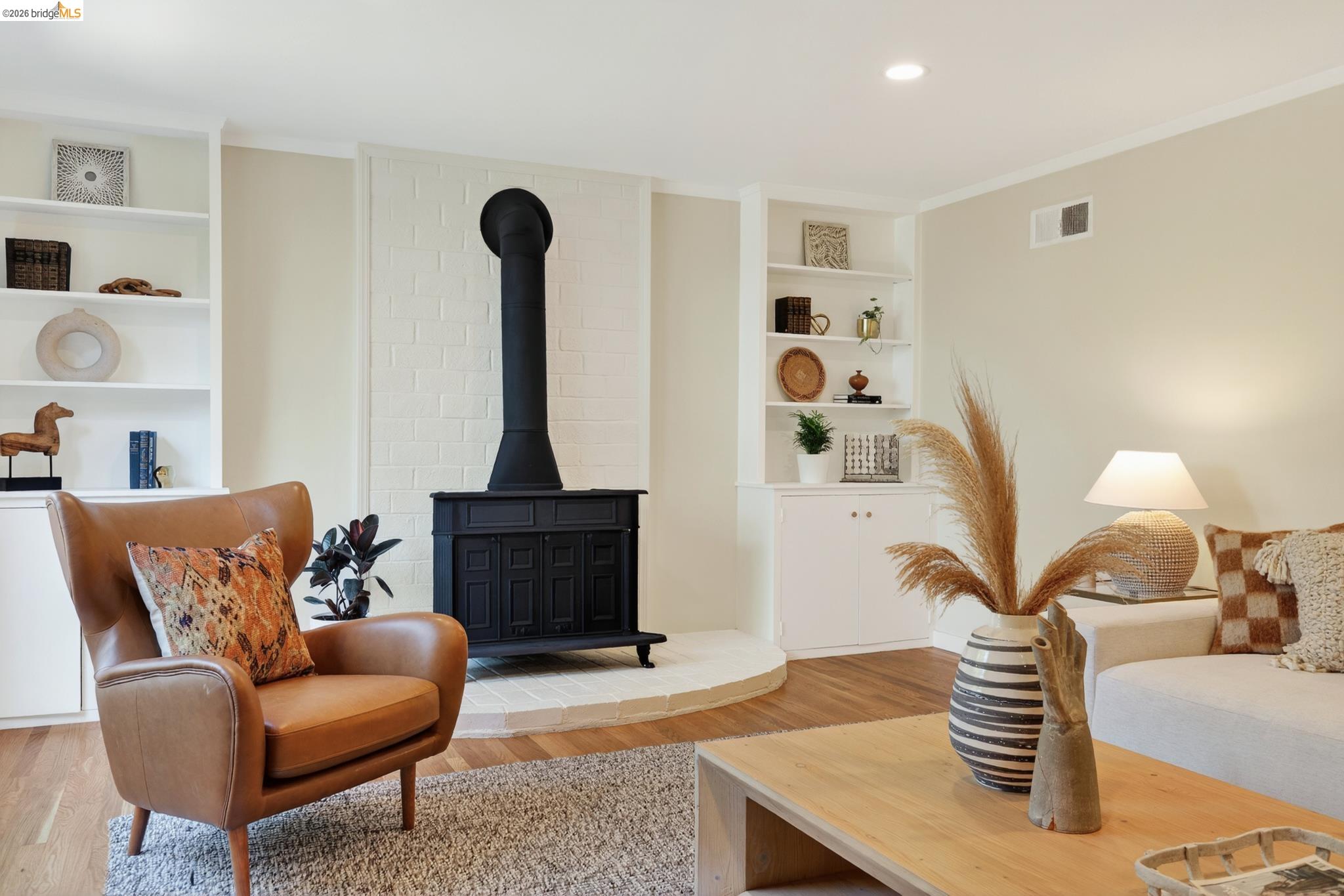 Detail Gallery Image 42 of 58 For 5727 La Salle Ave, Oakland,  CA 94611 - 3 Beds | 2/1 Baths