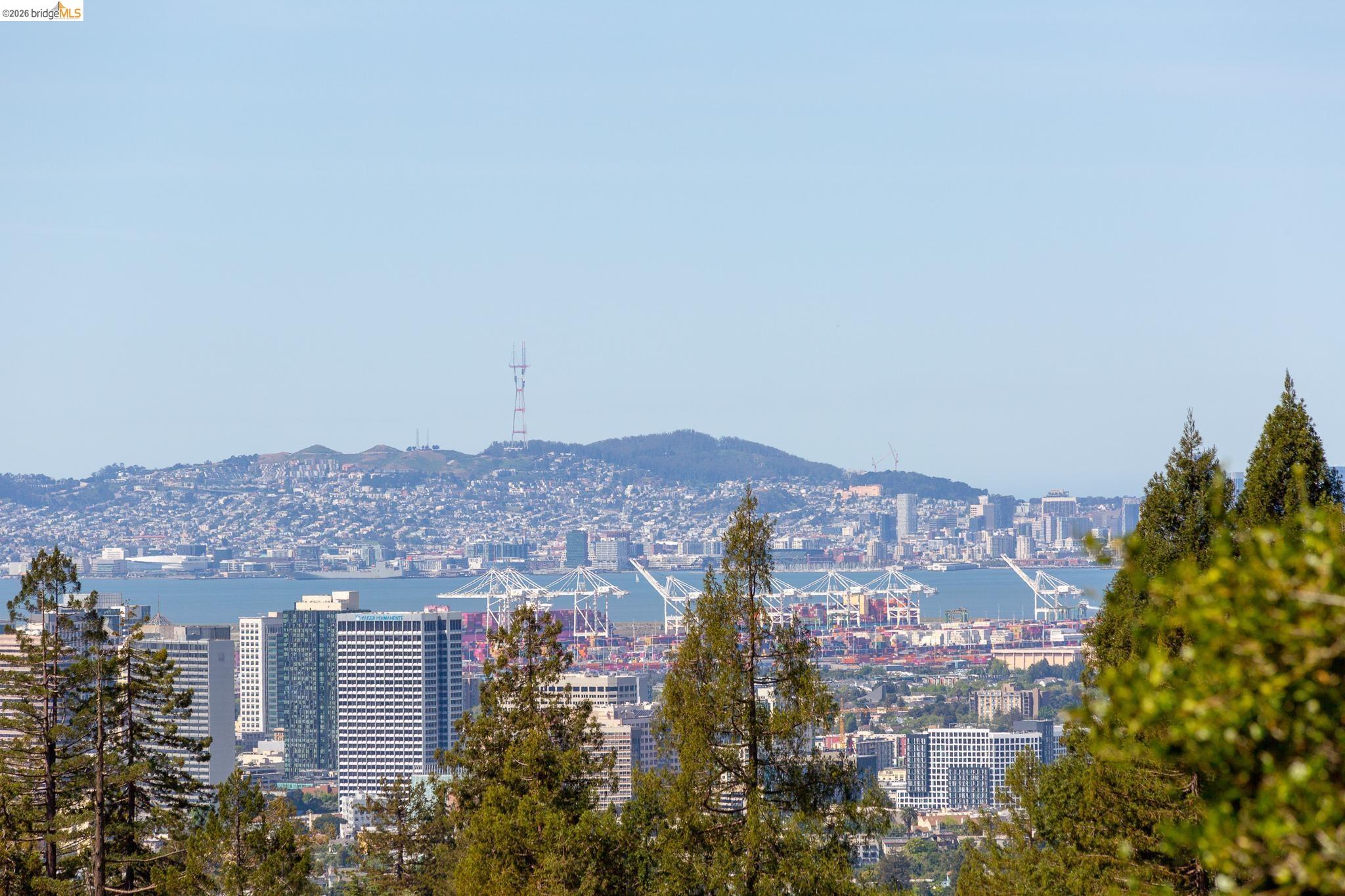 Detail Gallery Image 51 of 58 For 5727 La Salle Ave, Oakland,  CA 94611 - 3 Beds | 2/1 Baths