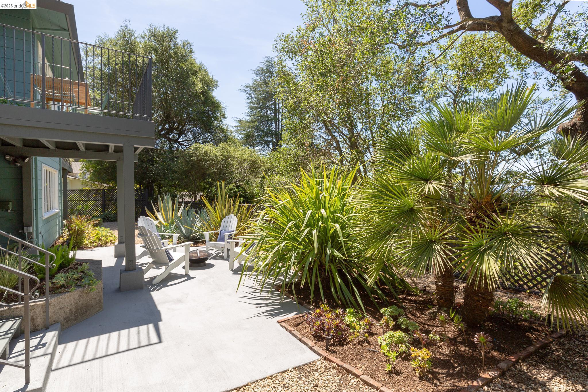 Detail Gallery Image 53 of 58 For 5727 La Salle Ave, Oakland,  CA 94611 - 3 Beds | 2/1 Baths