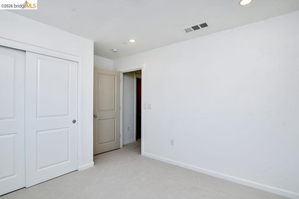 Detail Gallery Image 26 of 40 For 5308 Ramona Valley Ln, Antioch,  CA 94531 - 5 Beds | 3 Baths