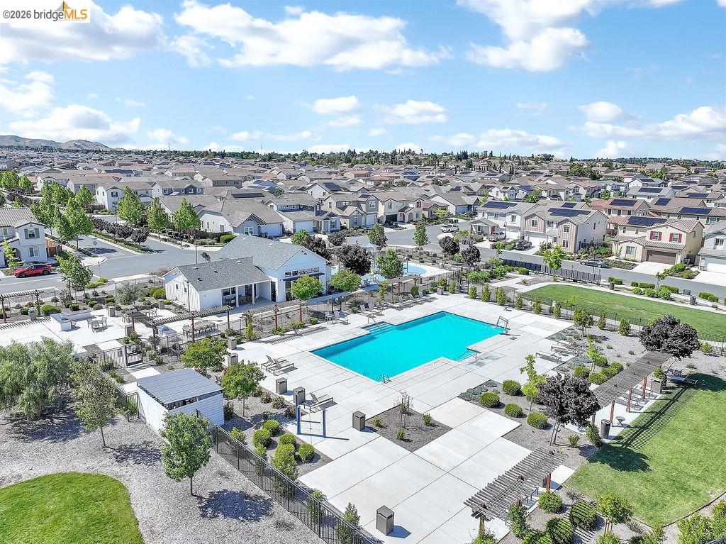 Detail Gallery Image 38 of 40 For 5308 Ramona Valley Ln, Antioch,  CA 94531 - 5 Beds | 3 Baths