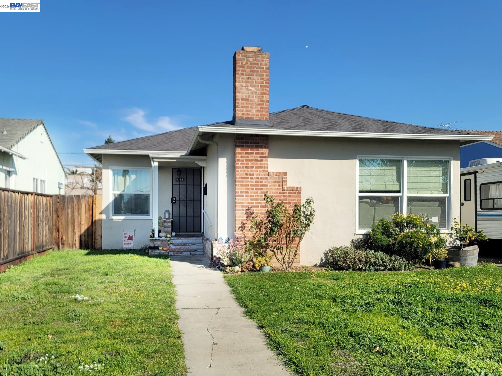 Detail Gallery Image 1 of 1 For 1326 N San Pedro St, San Jose,  CA 95110 - 2 Beds | 1 Baths