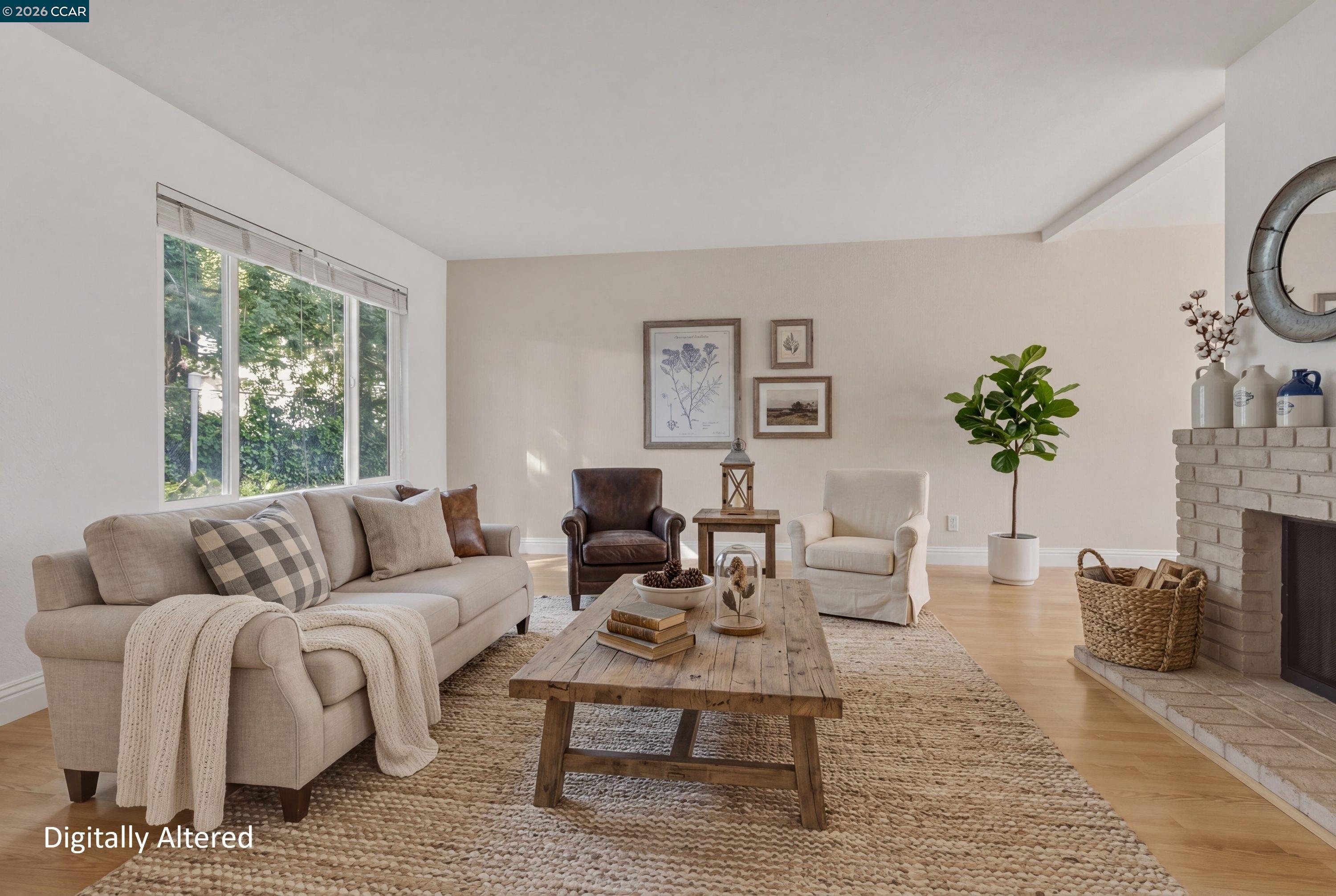 Photo #3: 41131439 Listing: Photo #3