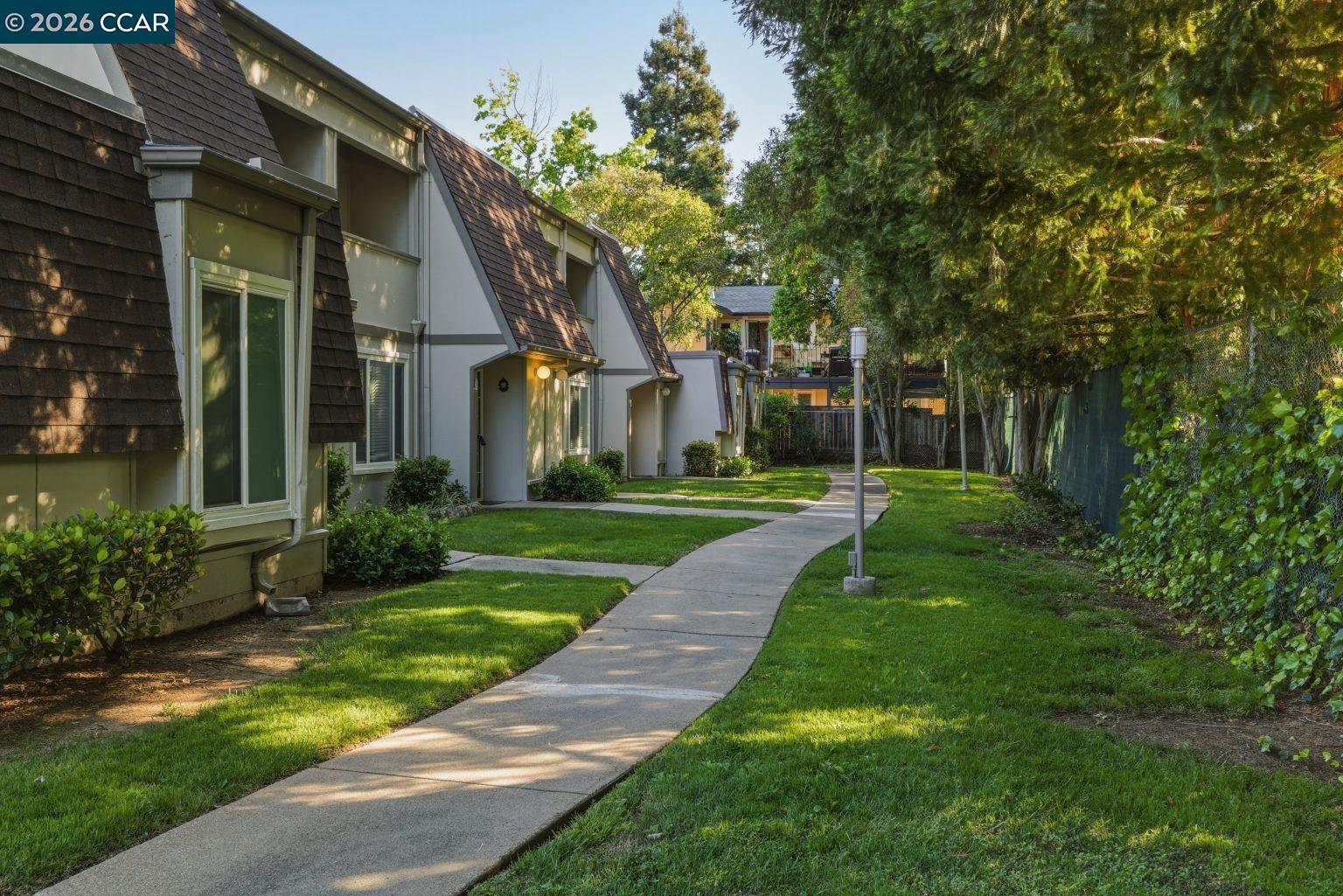 1544 Schenone Ct UNIT D, Concord, CA, 94521