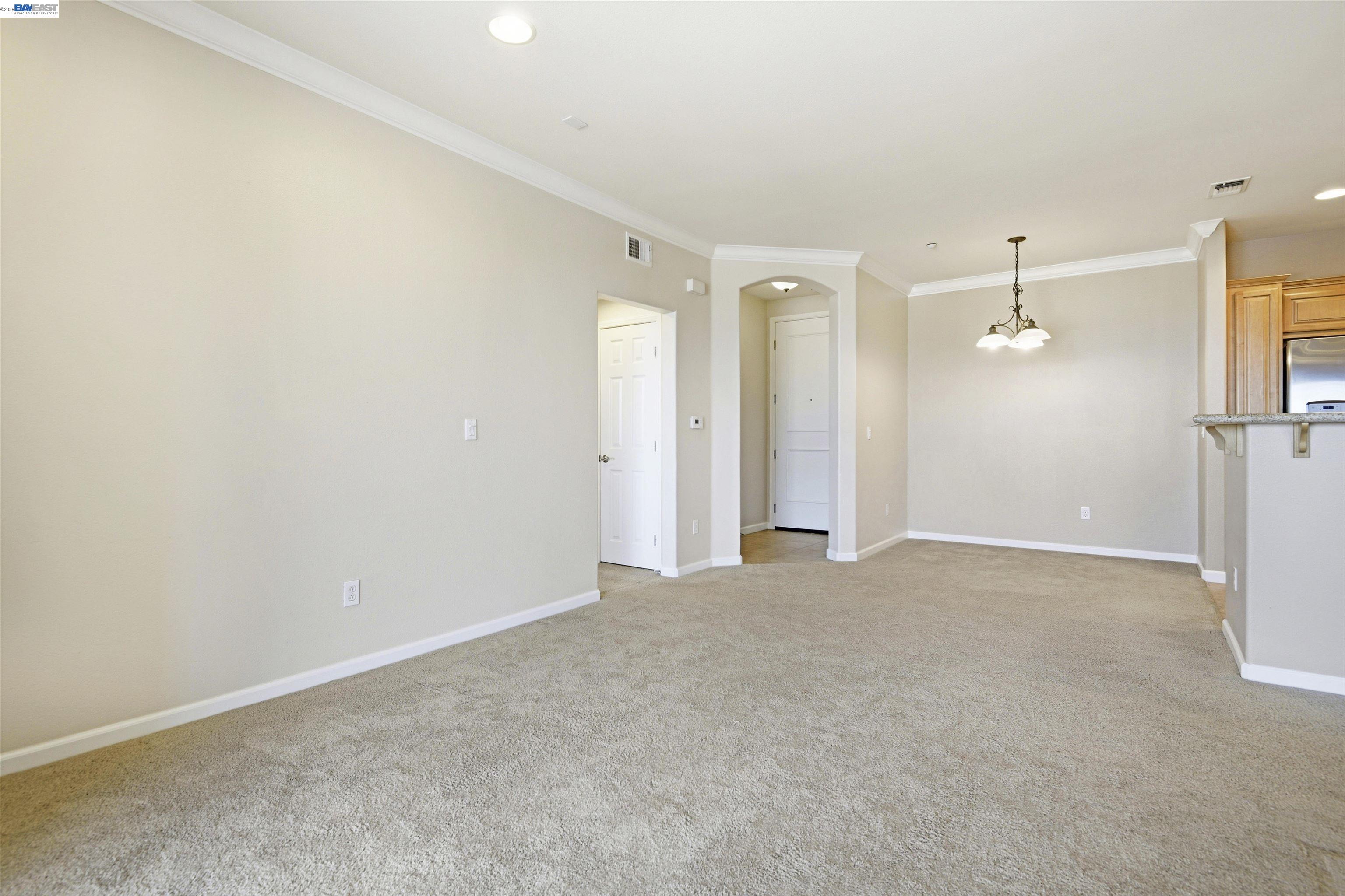 Photo #4: 41131443 Listing: Photo #4