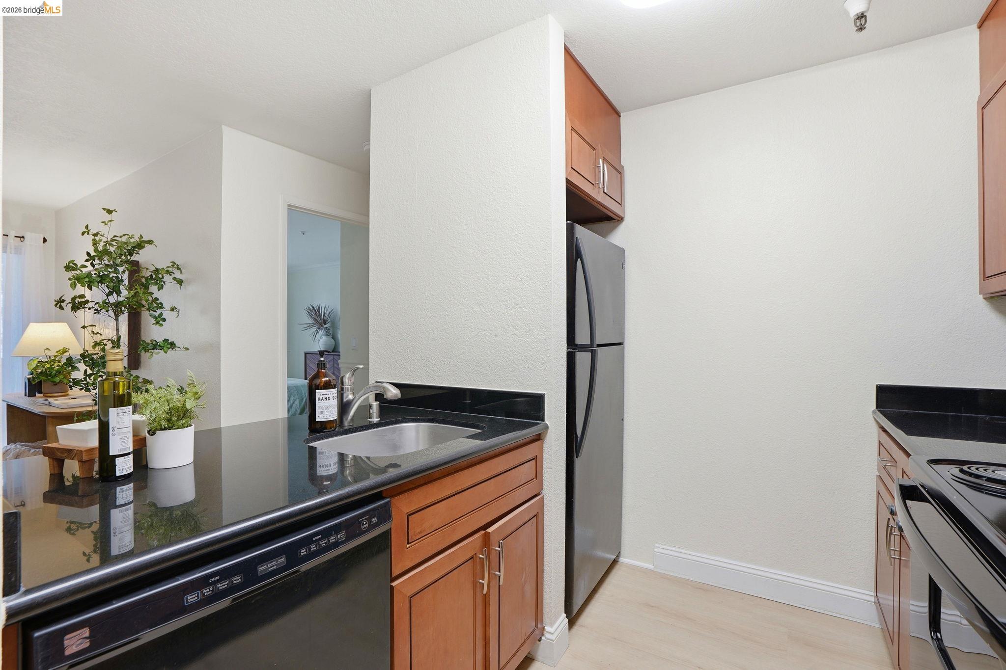 Photo #6: 41131449 Listing: Photo #6