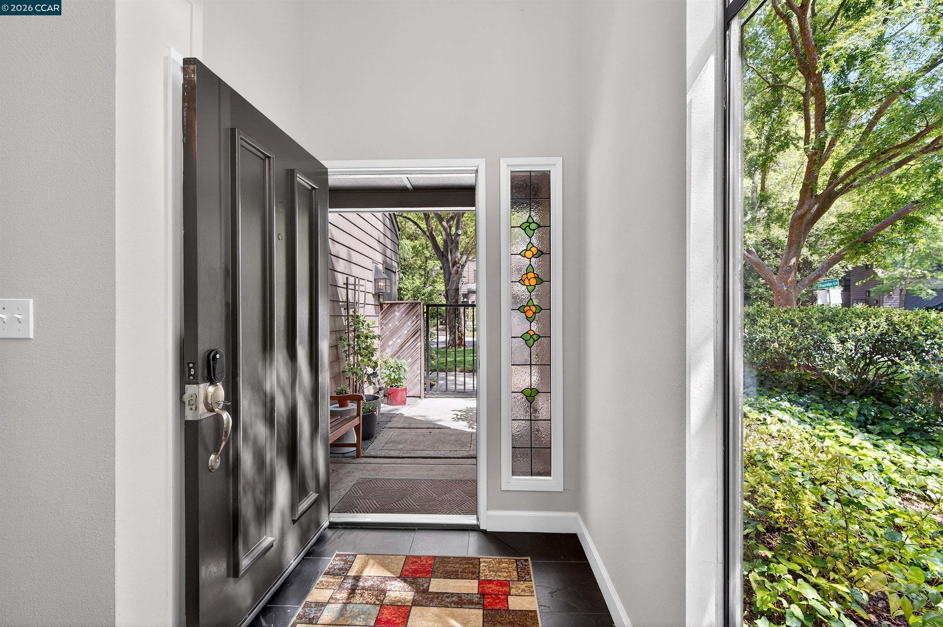 Photo #2: 41131454 Listing: Photo #2