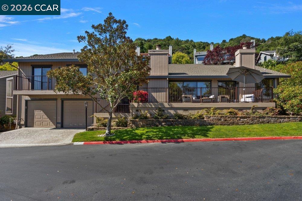 Detail Gallery Image 2 of 79 For 39 Sea Pines Street, Moraga,  CA 94556 - 2 Beds | 2 Baths