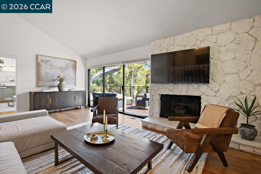 Detail Gallery Image 3 of 79 For 39 Sea Pines Street, Moraga,  CA 94556 - 2 Beds | 2 Baths