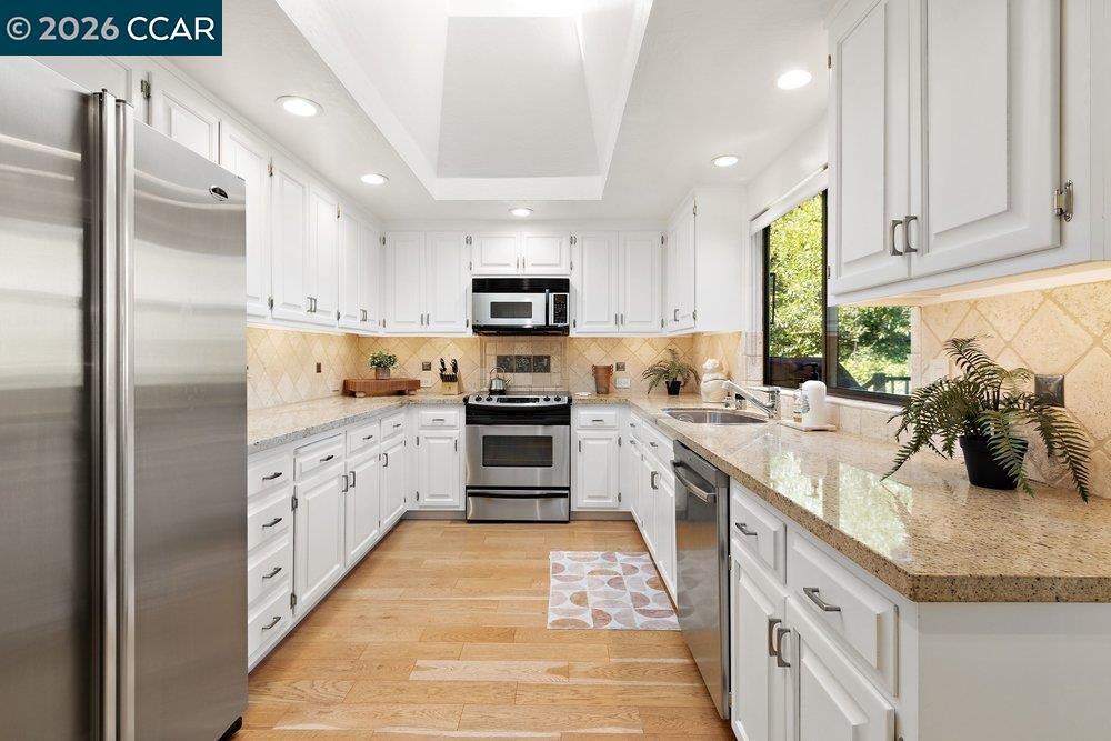 Detail Gallery Image 10 of 79 For 39 Sea Pines Street, Moraga,  CA 94556 - 2 Beds | 2 Baths