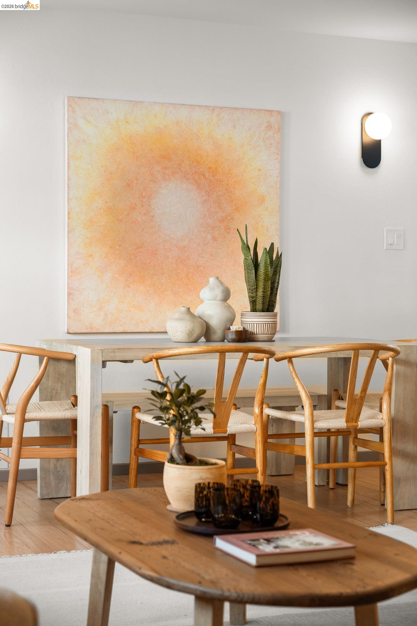 Detail Gallery Image 13 of 63 For 7403 Skyline Blvd, Oakland,  CA 94611 - 3 Beds | 2/1 Baths