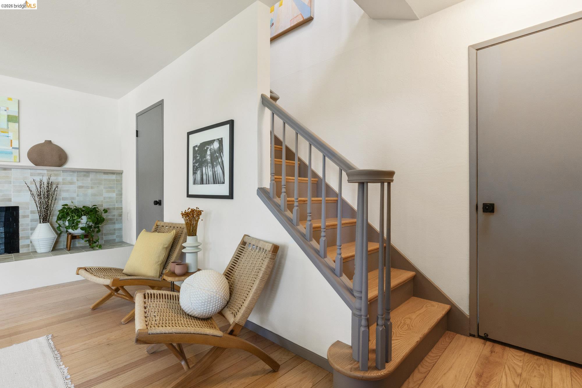 Detail Gallery Image 24 of 63 For 7403 Skyline Blvd, Oakland,  CA 94611 - 3 Beds | 2/1 Baths