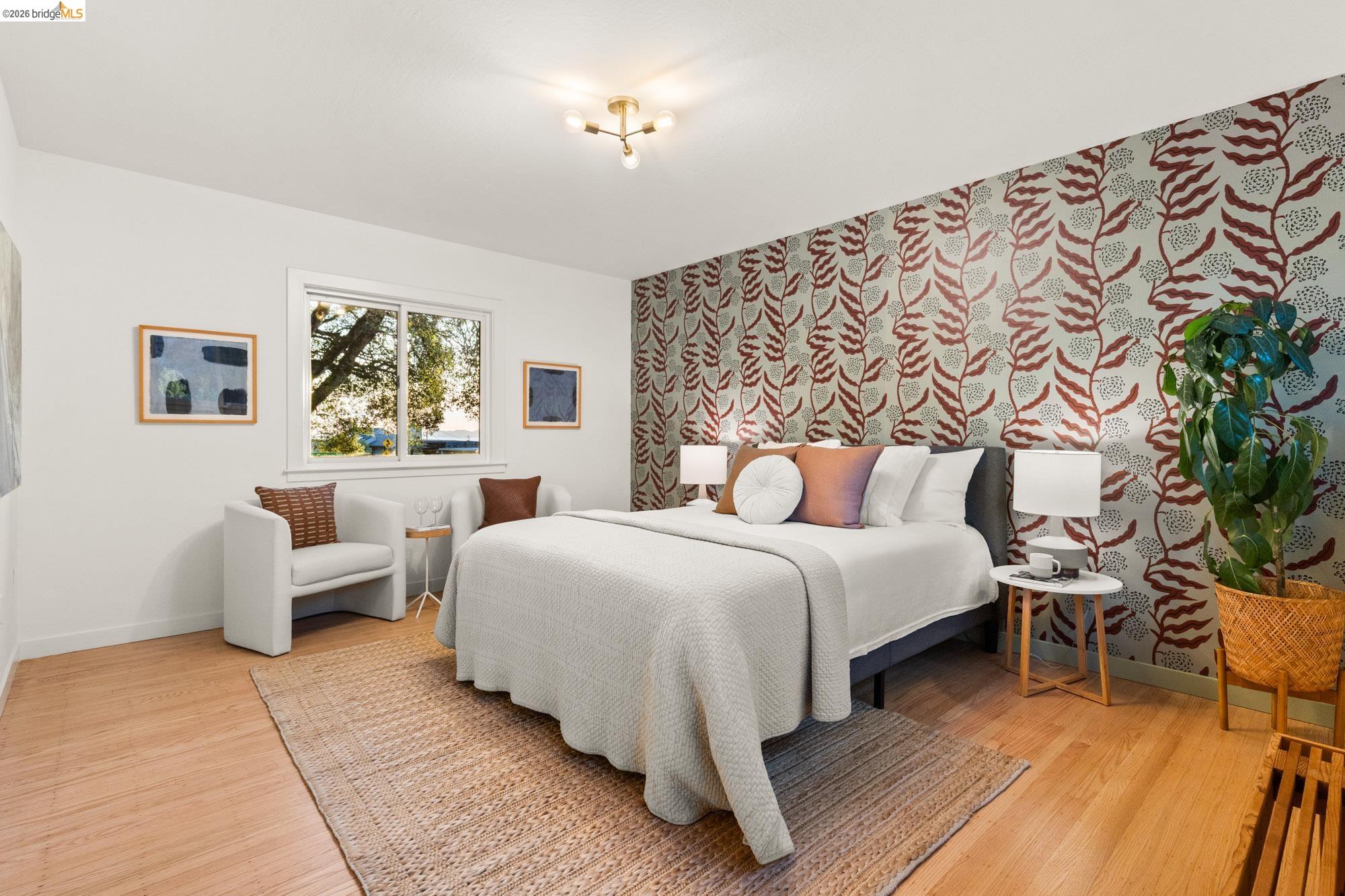 Detail Gallery Image 27 of 63 For 7403 Skyline Blvd, Oakland,  CA 94611 - 3 Beds | 2/1 Baths