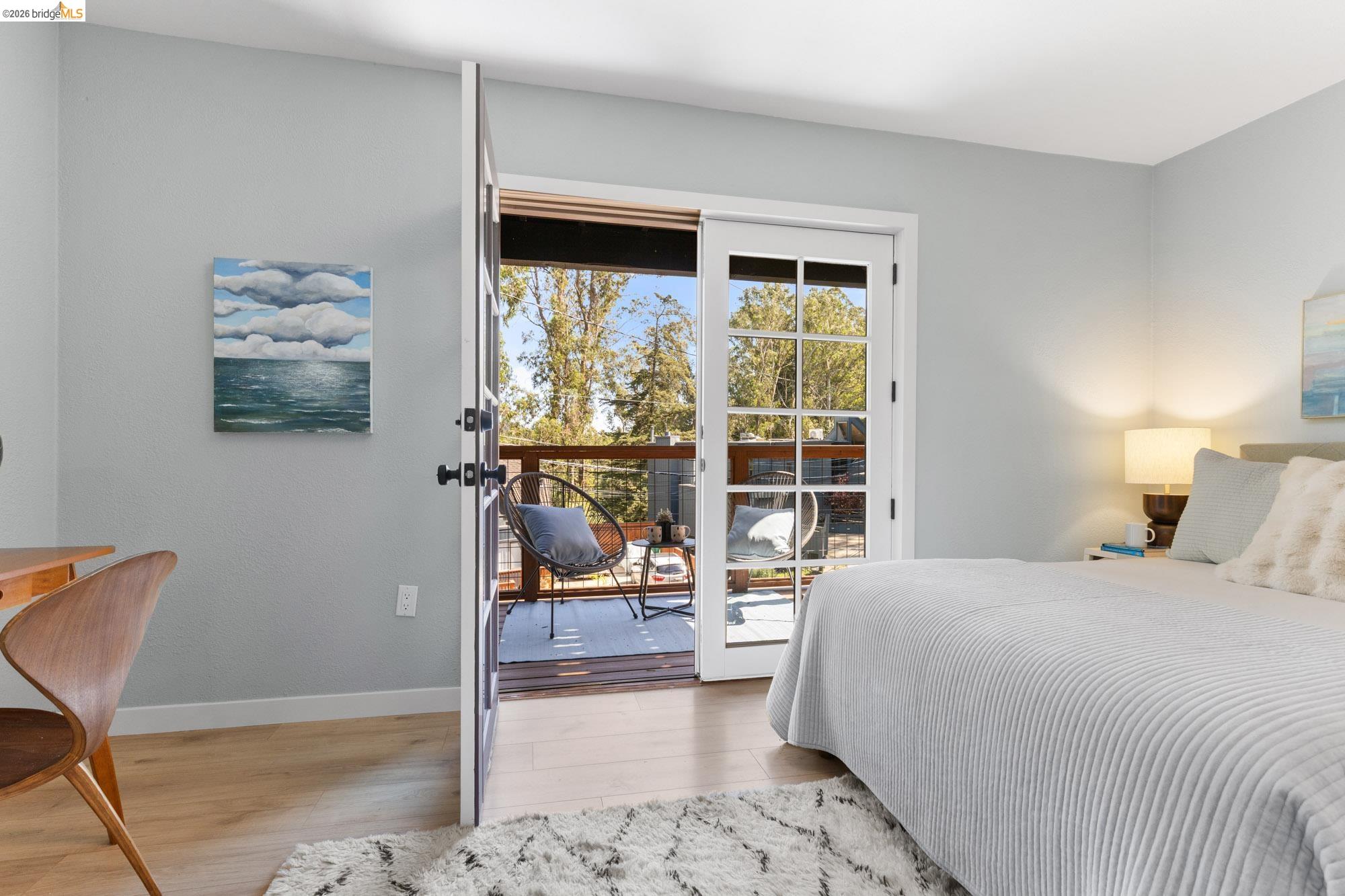 Detail Gallery Image 45 of 63 For 7403 Skyline Blvd, Oakland,  CA 94611 - 3 Beds | 2/1 Baths