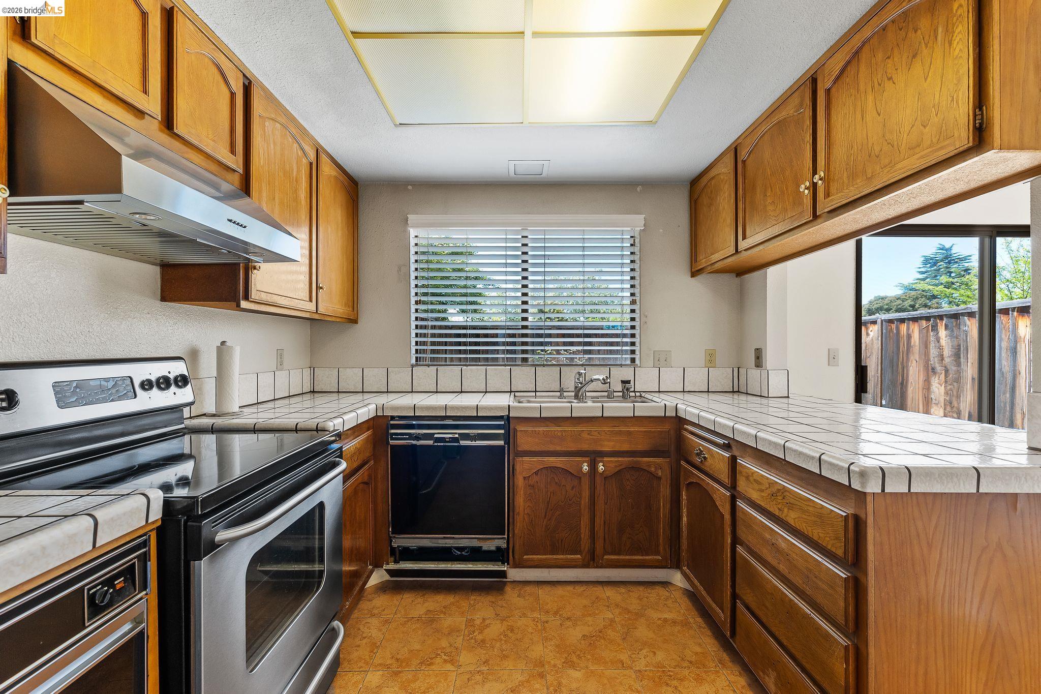 Photo #26: 41131459 Listing: Photo #26