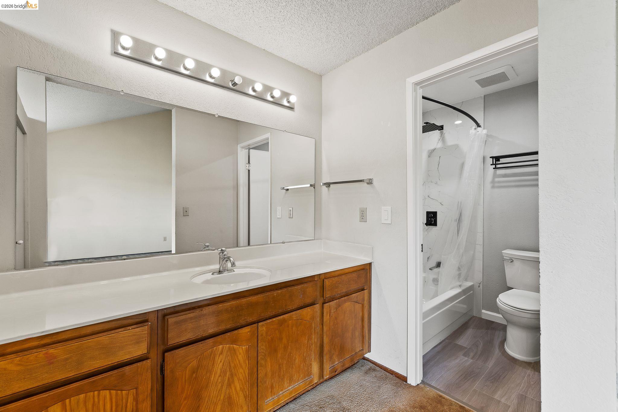 Detail Gallery Image 38 of 58 For 3874 Burton Common, Fremont,  CA 94536-6039 - 2 Beds | 2/1 Baths