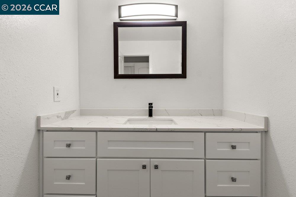 Detail Gallery Image 20 of 34 For 2214 Pennsylvania Avenue, Fairfield,  CA 94533 - 3 Beds | 2 Baths