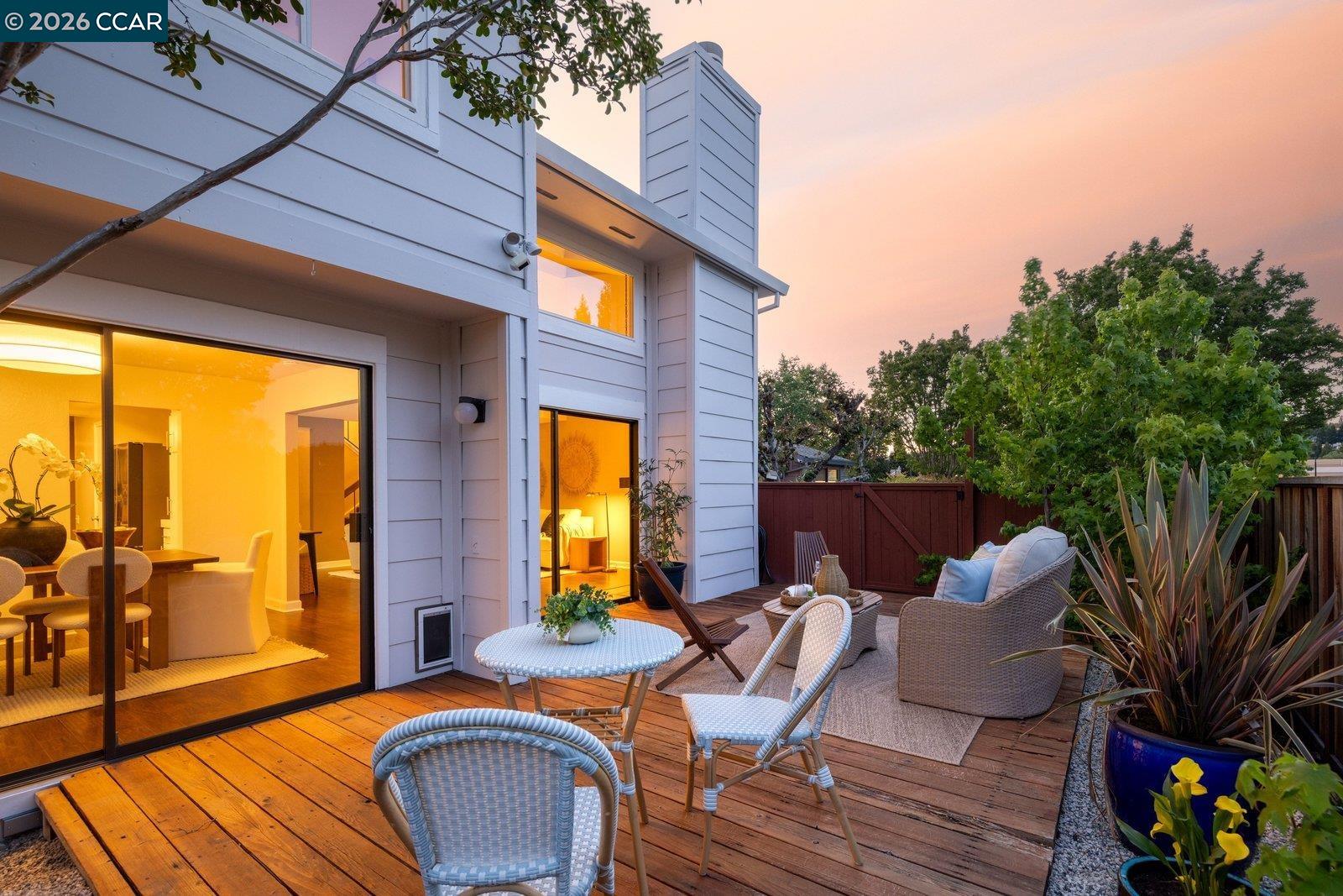 Photo #2: 41131470 Listing: Photo #2