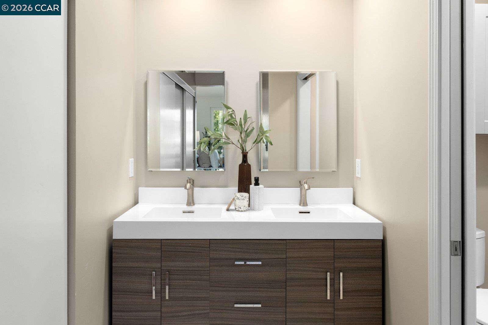 Photo #13: 41131470 Listing: Photo #13