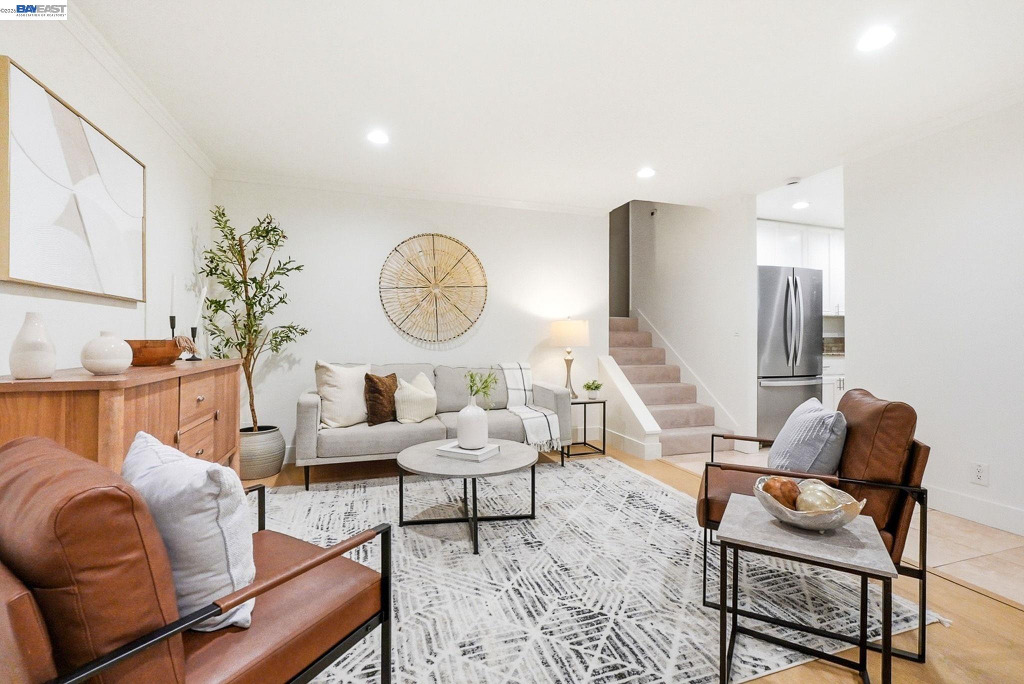 Detail Gallery Image 8 of 26 For 3855 Panda Pl, San Jose,  CA 95117 - 2 Beds | 2 Baths