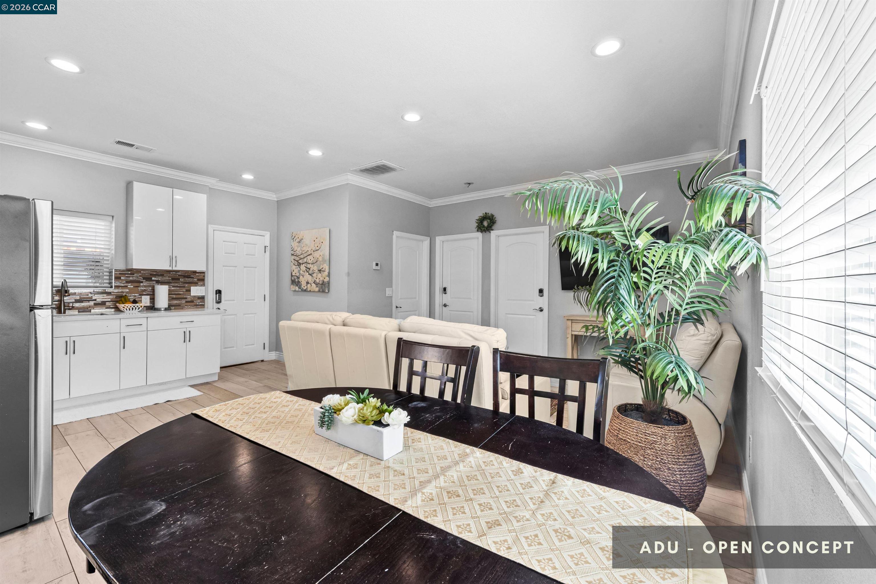 Detail Gallery Image 35 of 56 For 4143 Cheeney St, Santa Clara,  CA 95054 - 6 Beds | 5 Baths