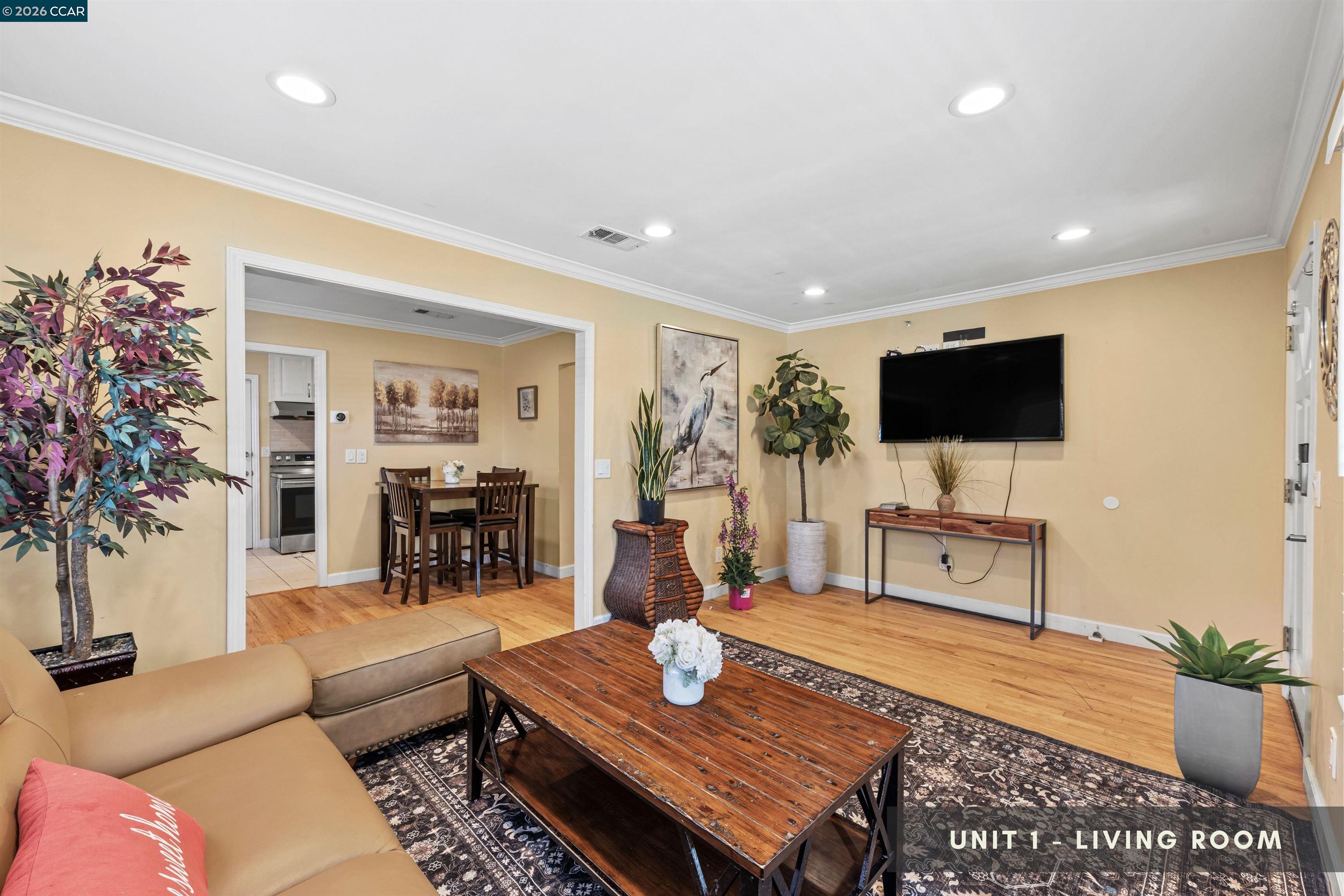 Detail Gallery Image 7 of 56 For 4143 Cheeney St, Santa Clara,  CA 95054 - 6 Beds | 5 Baths