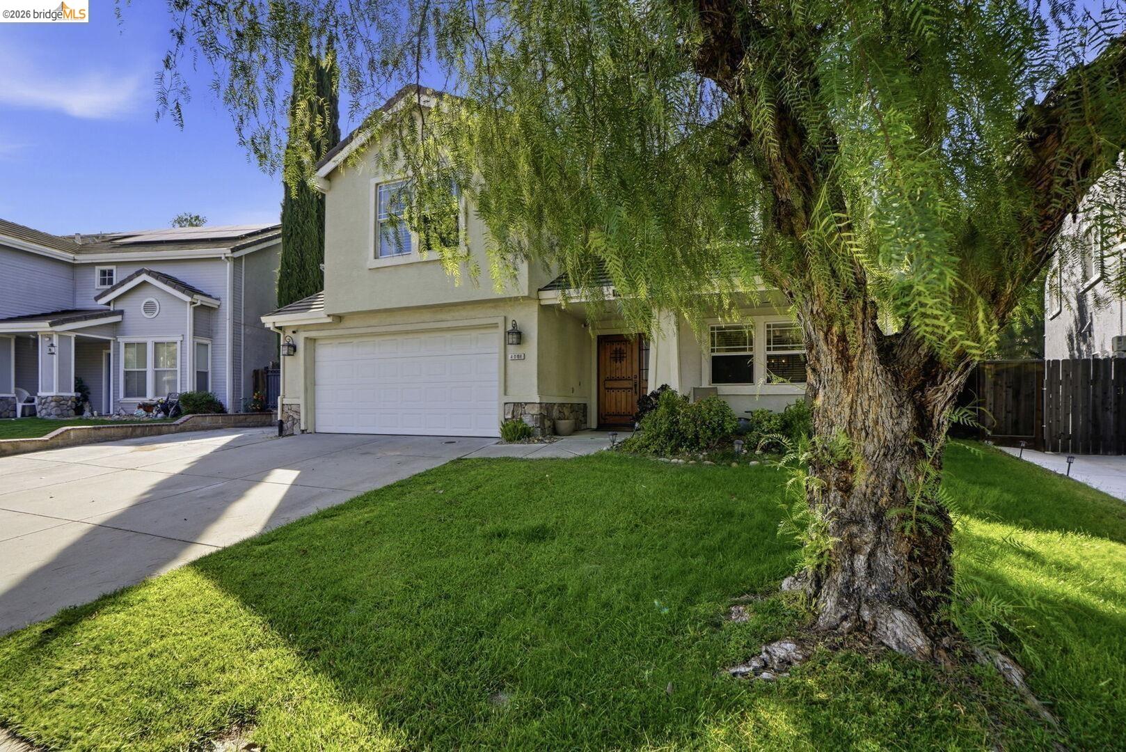 Detail Gallery Image 3 of 48 For 4008 Galenez Way, Antioch,  CA 94531 - 4 Beds | 2/1 Baths