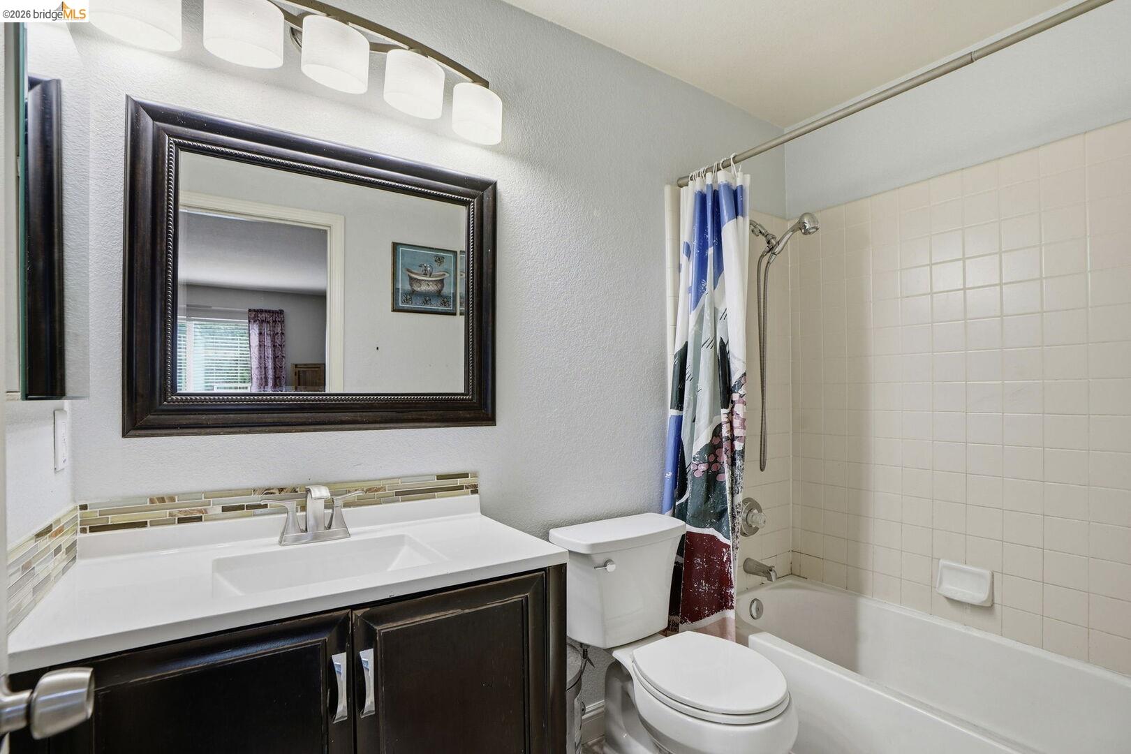 Detail Gallery Image 38 of 48 For 4008 Galenez Way, Antioch,  CA 94531 - 4 Beds | 2/1 Baths