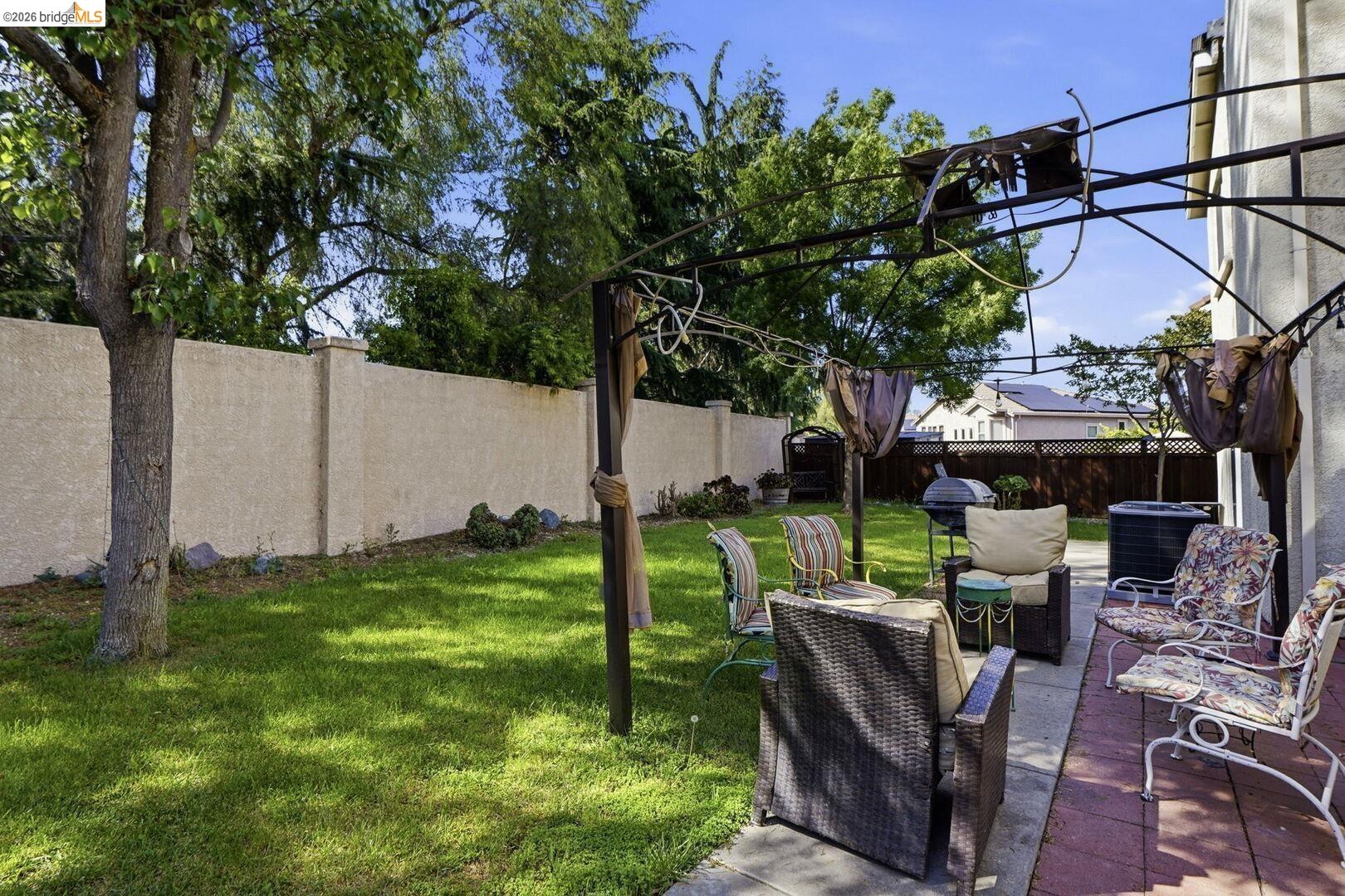 Detail Gallery Image 45 of 48 For 4008 Galenez Way, Antioch,  CA 94531 - 4 Beds | 2/1 Baths