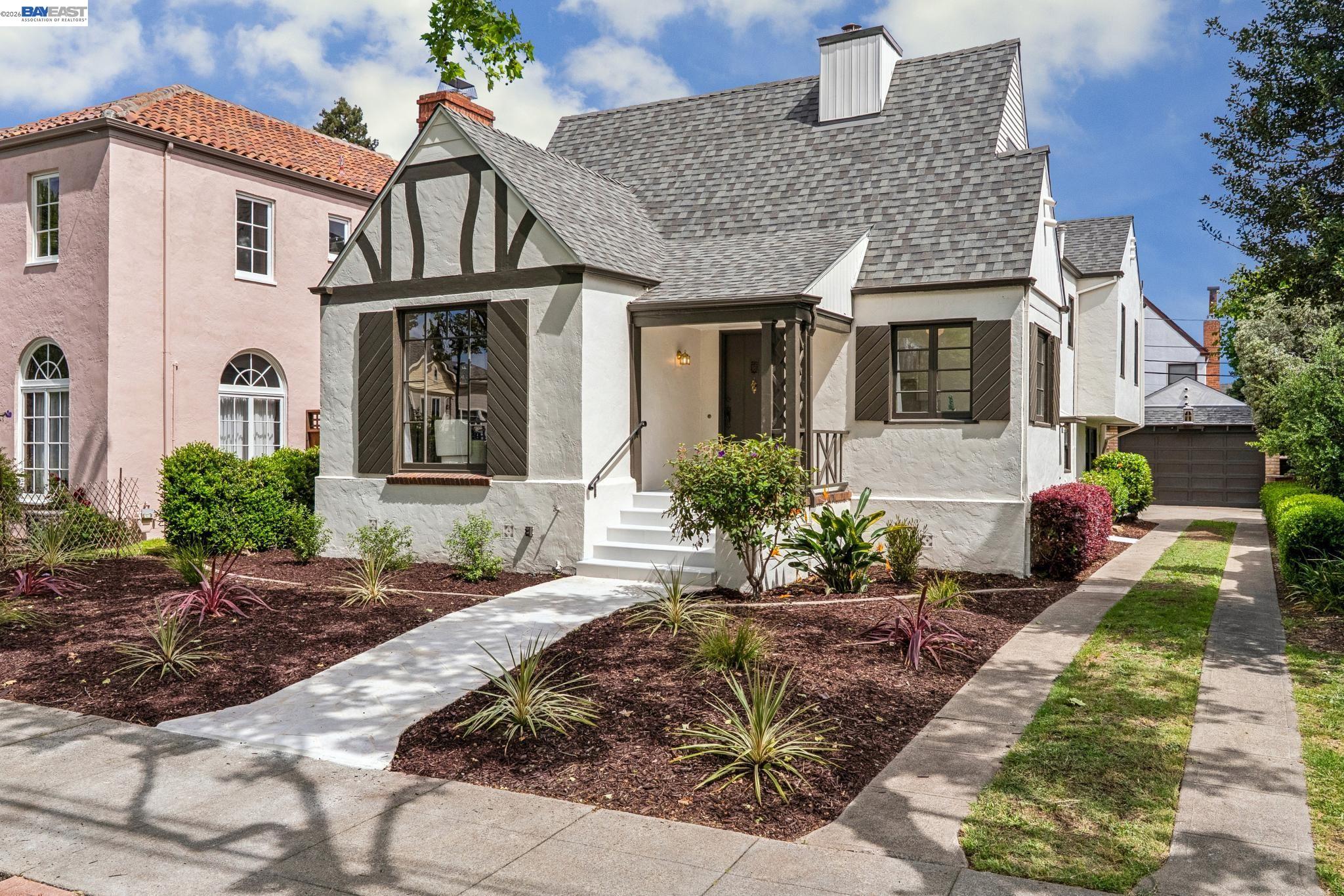 Front Image Thumbnail for BE41131483