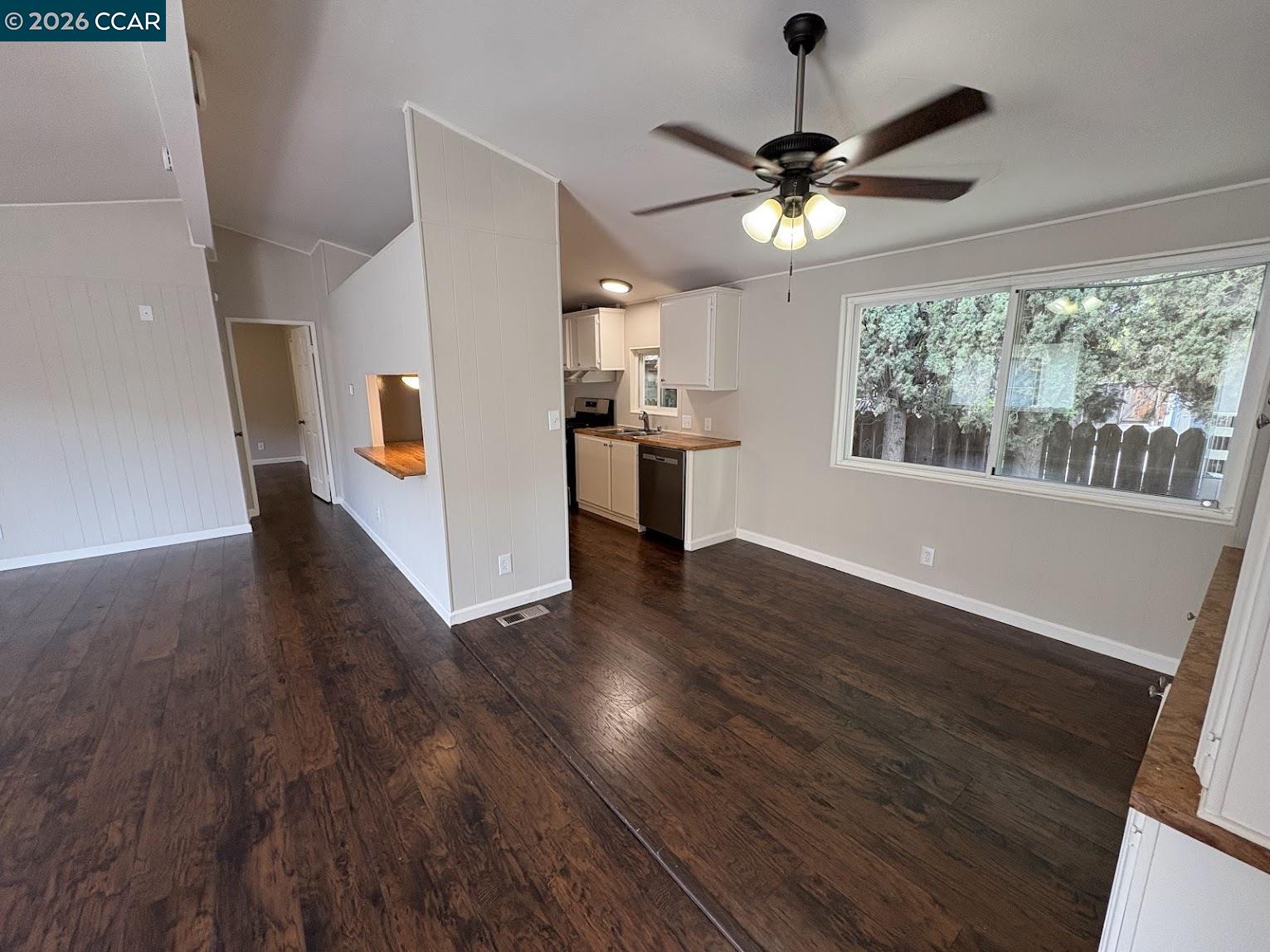 Detail Gallery Image 8 of 20 For 117 Star Street, Oakley,  CA 94561 - 3 Beds | 2 Baths