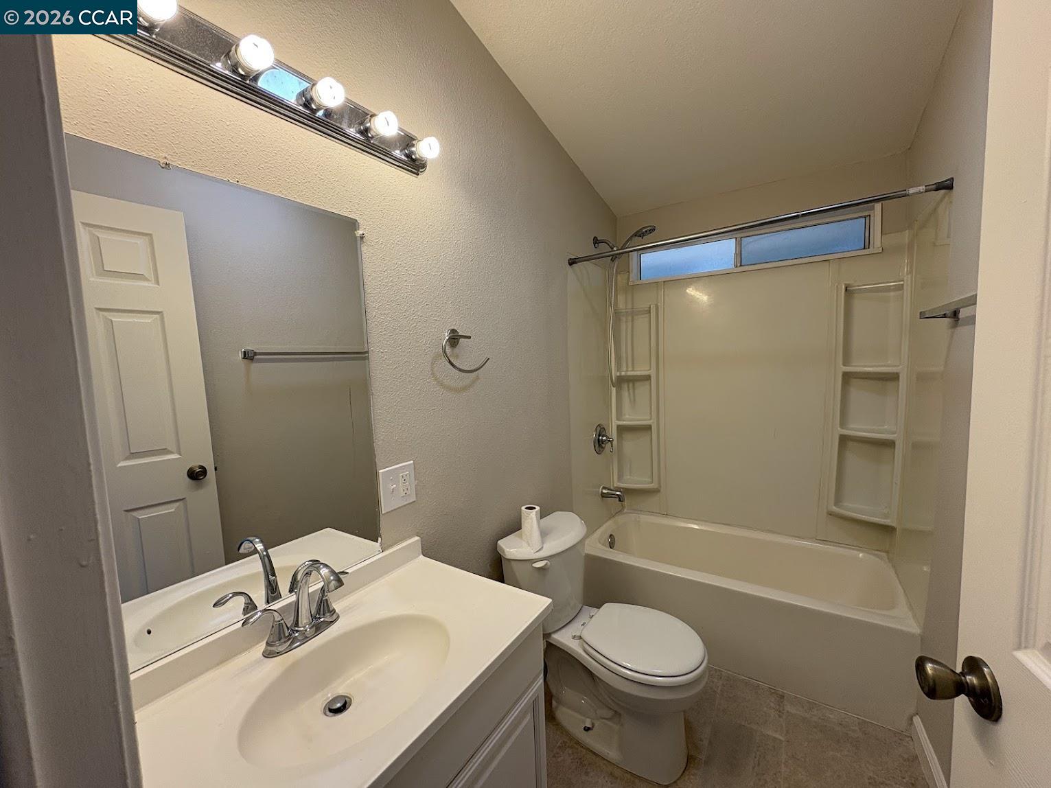 Detail Gallery Image 9 of 20 For 117 Star Street, Oakley,  CA 94561 - 3 Beds | 2 Baths