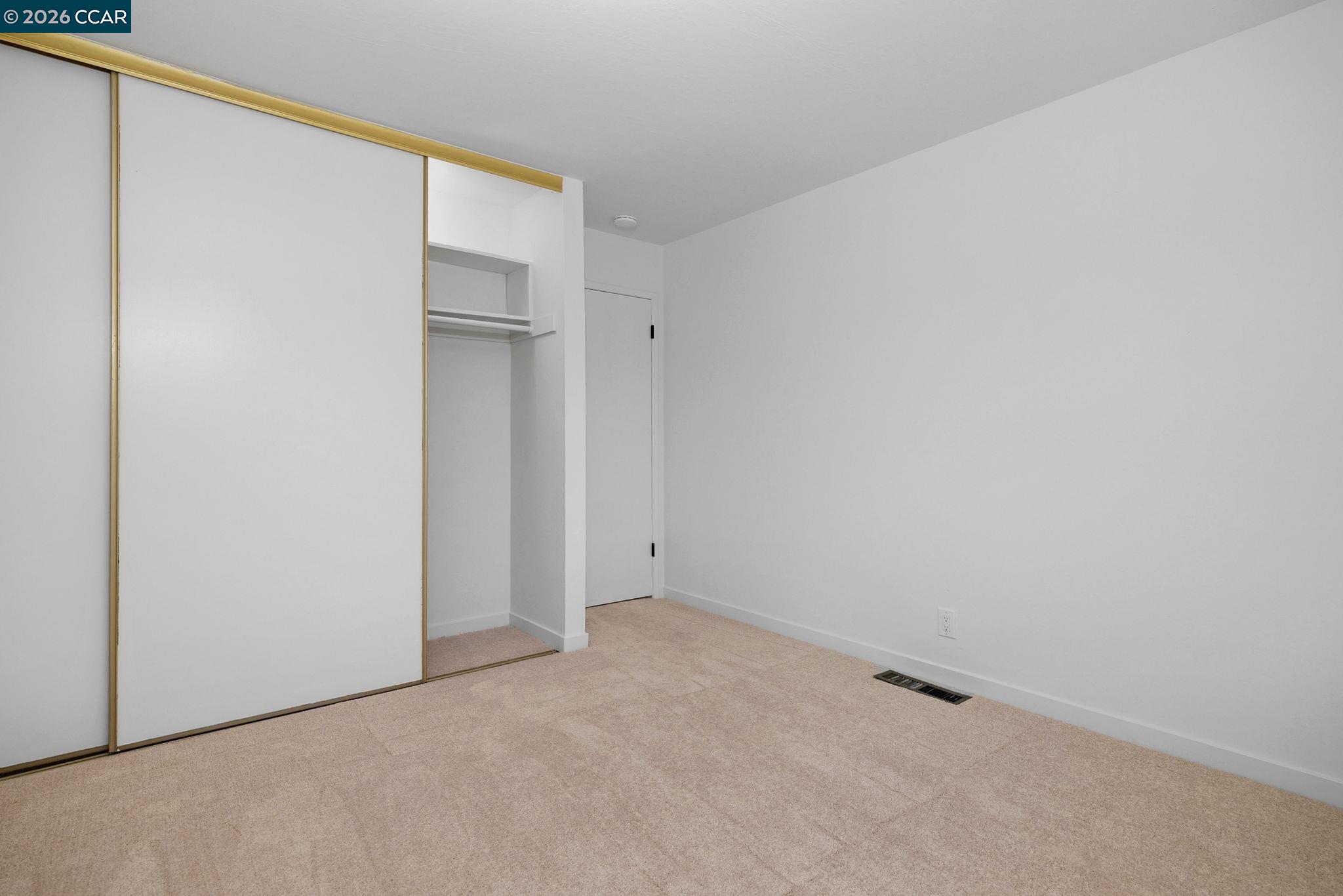 Photo #17: 41131493 Listing: Photo #17