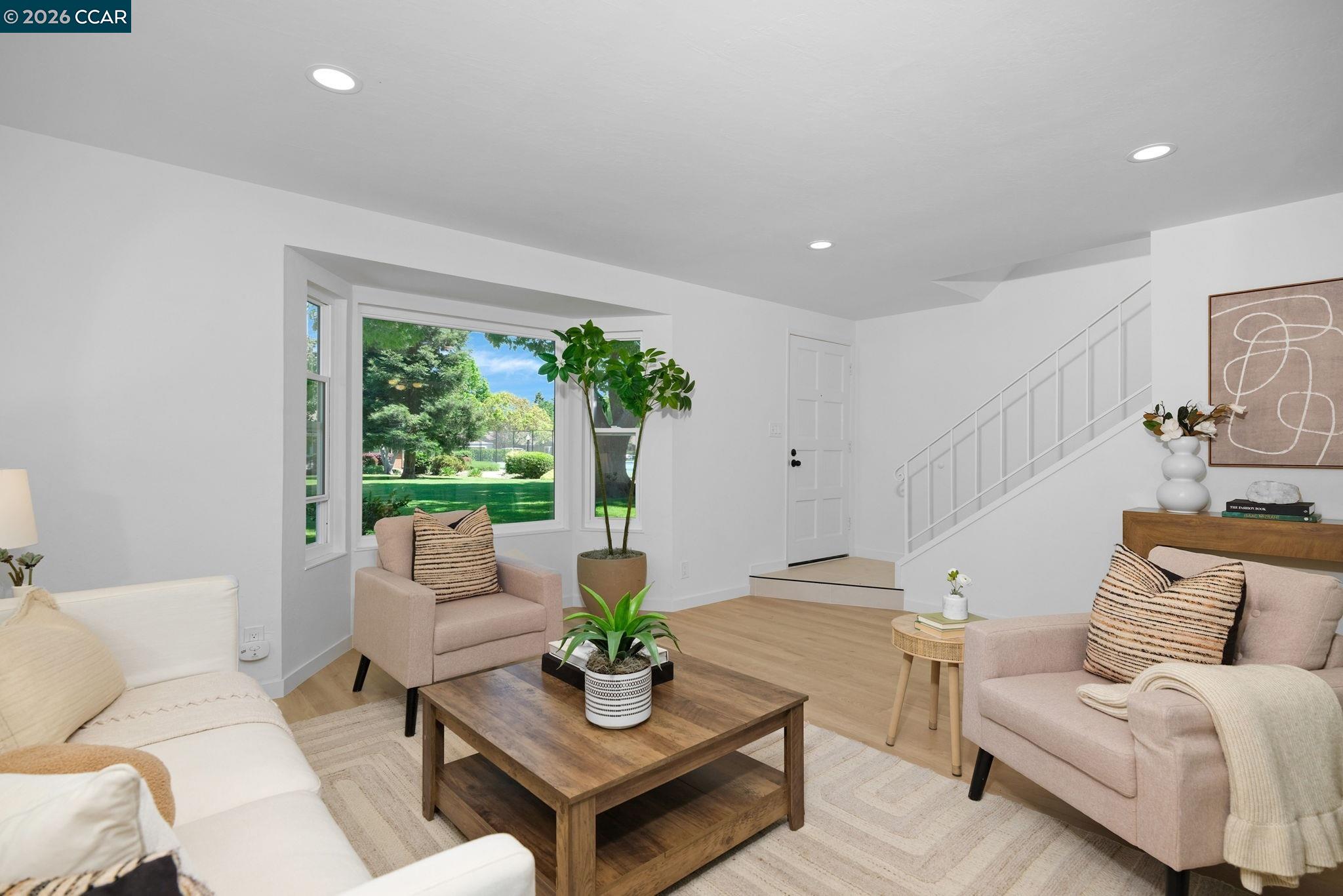 Photo #4: 41131493 Listing: Photo #4