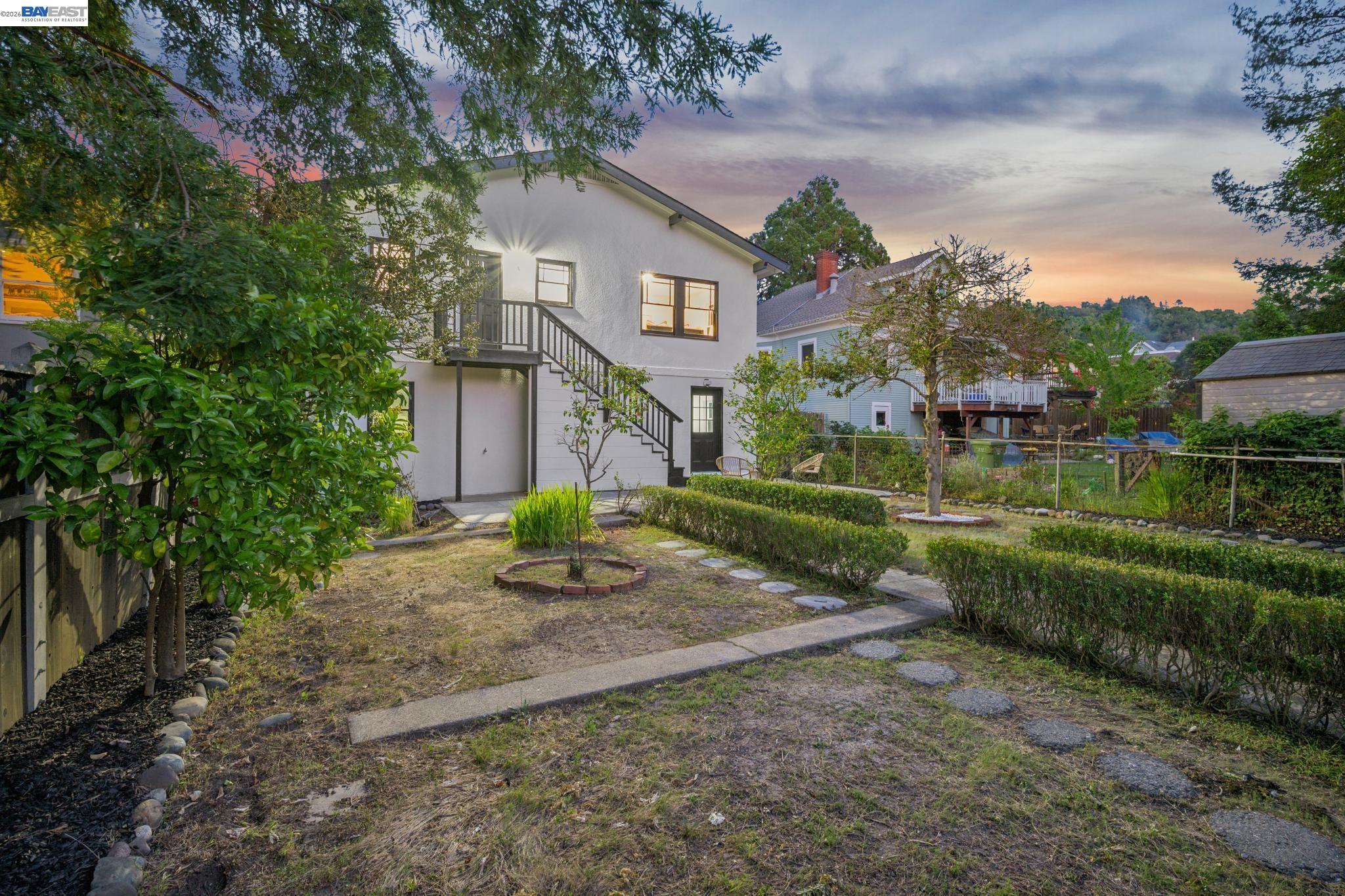 Detail Gallery Image 44 of 56 For 245 C St, San Rafael,  CA 94901 - 3 Beds | 2 Baths