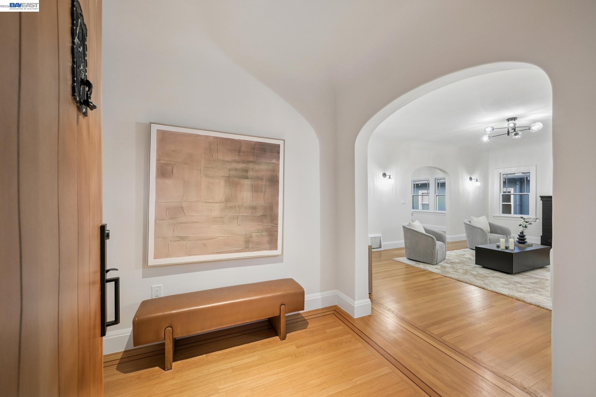 Detail Gallery Image 7 of 56 For 245 C St, San Rafael,  CA 94901 - 3 Beds | 2 Baths