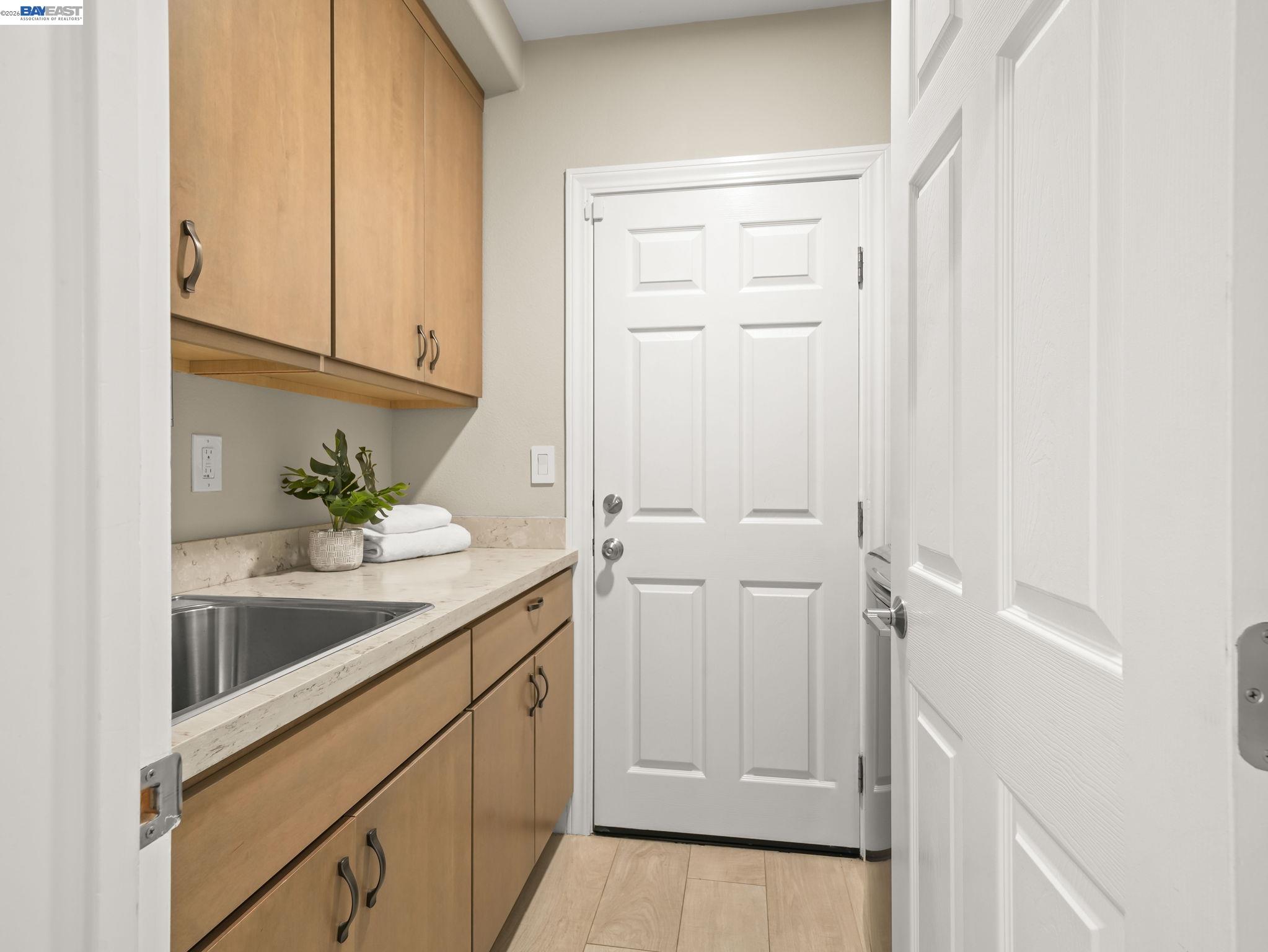 Detail Gallery Image 13 of 63 For 5038 Westside Dr, San Ramon,  CA 94583 - 5 Beds | 4/1 Baths