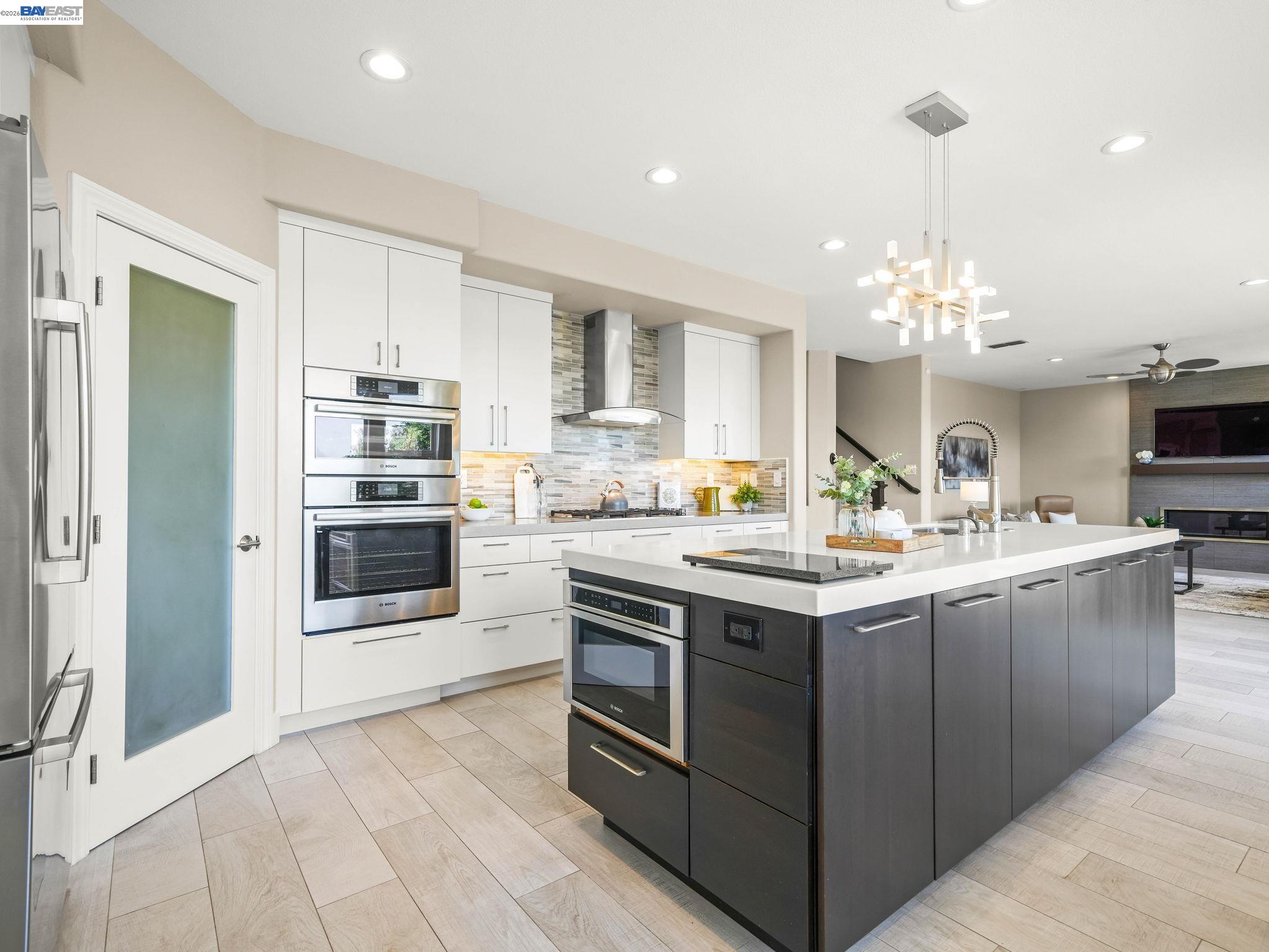 Detail Gallery Image 26 of 63 For 5038 Westside Dr, San Ramon,  CA 94583 - 5 Beds | 4/1 Baths